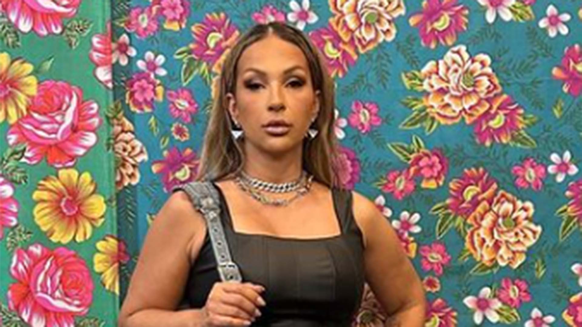 Valesca Popozuda confirma troca de beijos com ator 14 anos mais jovem