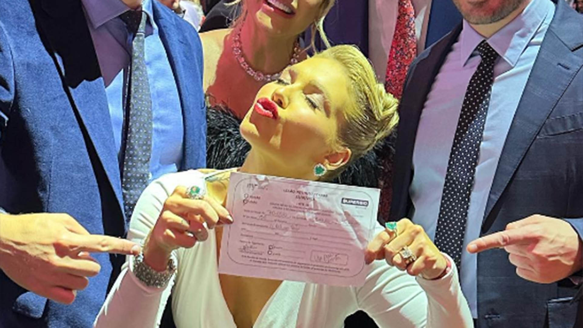 Viagem com Virginia Fonseca é leiloada por valor impressionante no evento de Neymar Jr