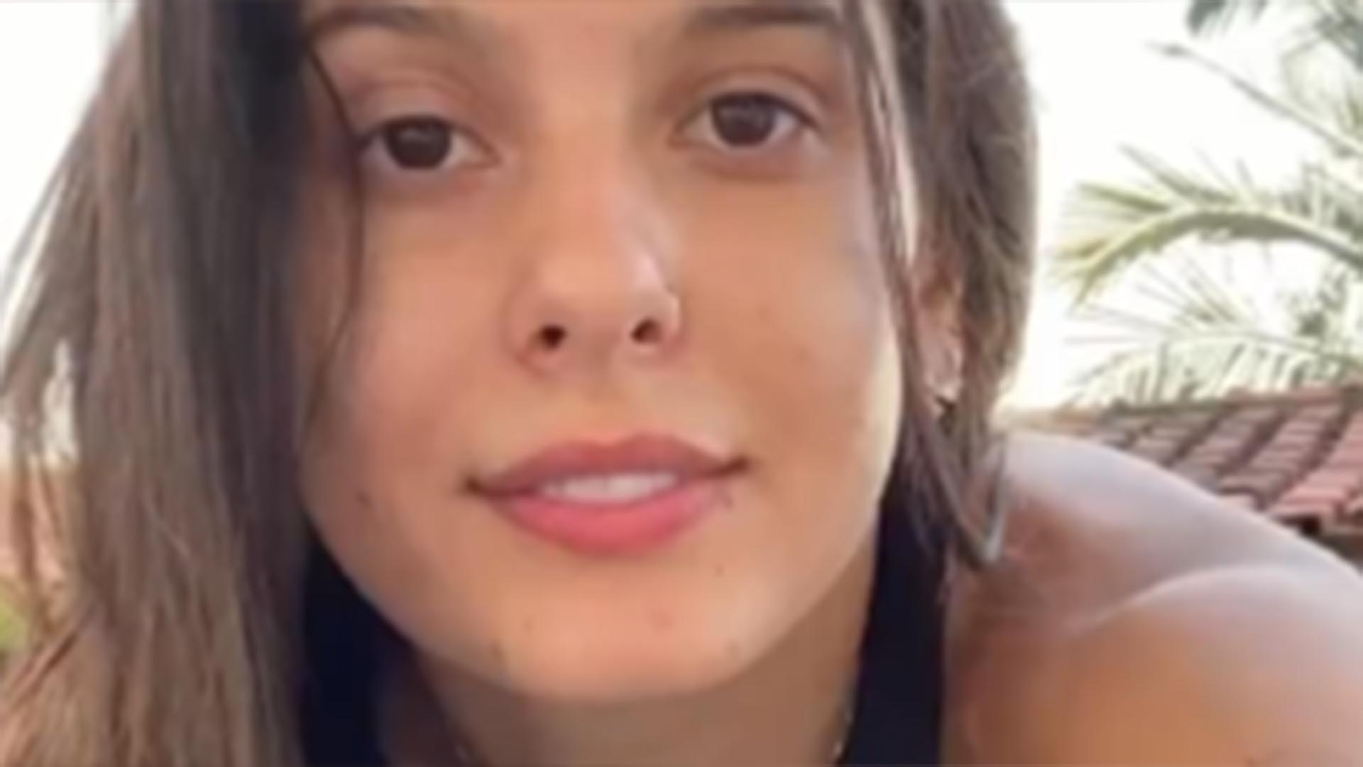 Ana Castela surge sem maquiagem e ostenta sua beleza natural