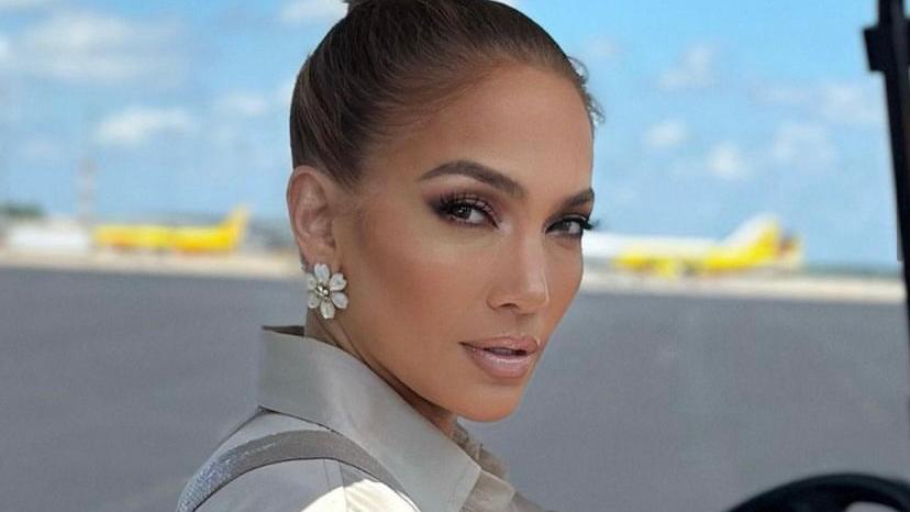 Jennifer Lopez descreve relação de seus filhos com Ben Affleck
