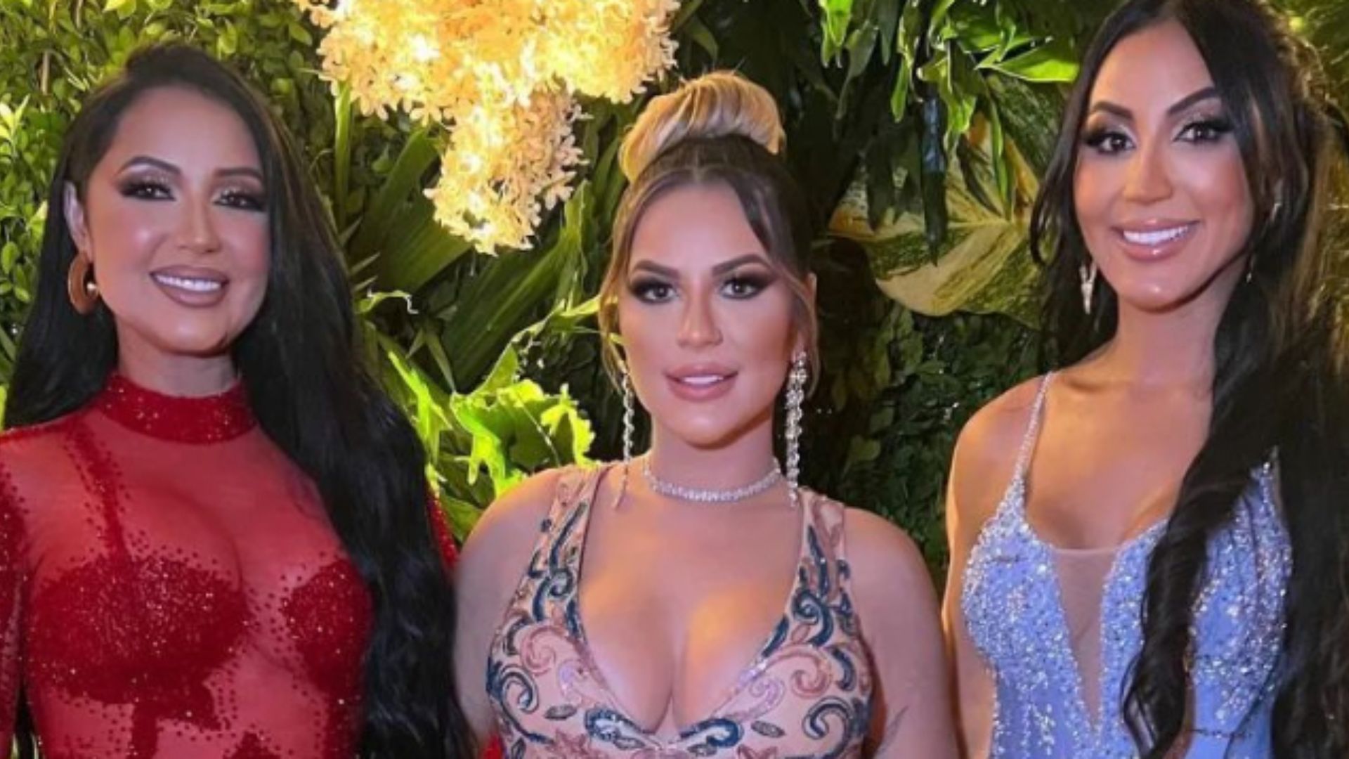 Roubaram a cena! Deolane Bezerra e as irmãs causam em casamento com looks ousados