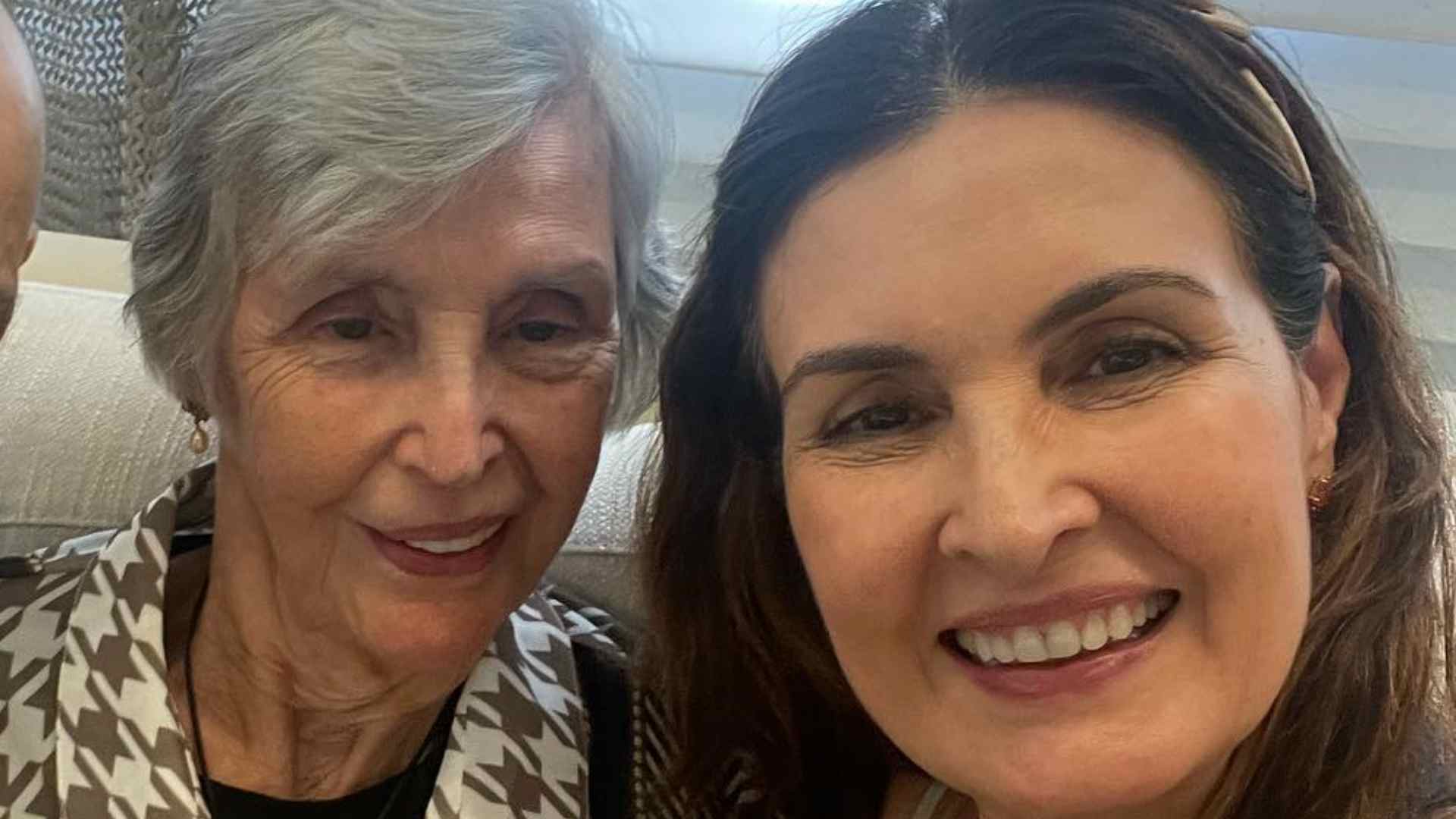 Fátima Bernardes comemora aniversário da mãe com linda homenagem: “Viva ela”