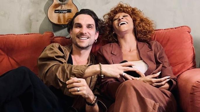 Igor Rickli e Aline Wirley gravam juntos em estúdio: “Música nova pra vocês”