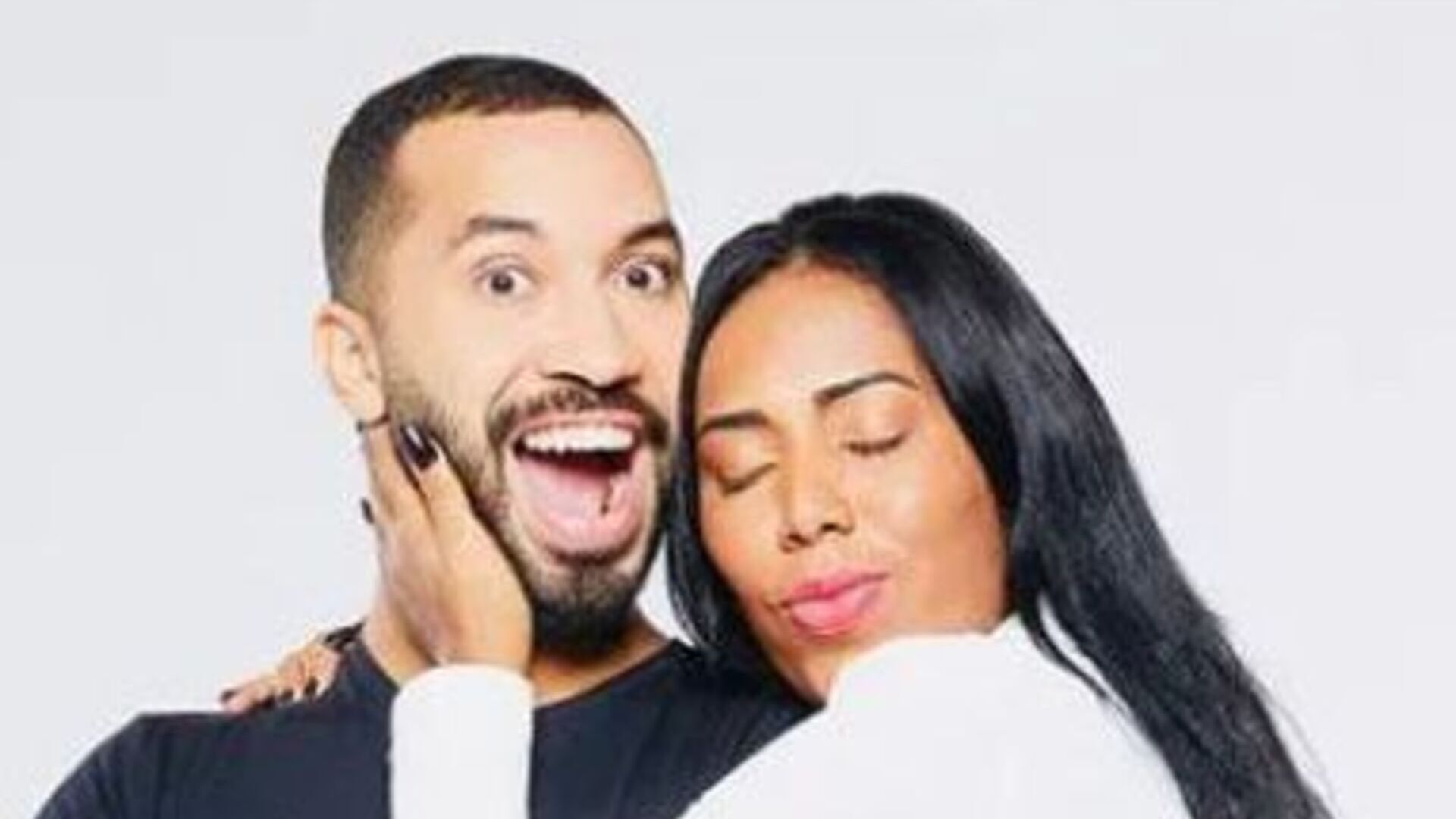 Irmã de Gil do Vigor permanece em reality-show e ex-BBB se emociona: “Eu tô em lágrimas”
