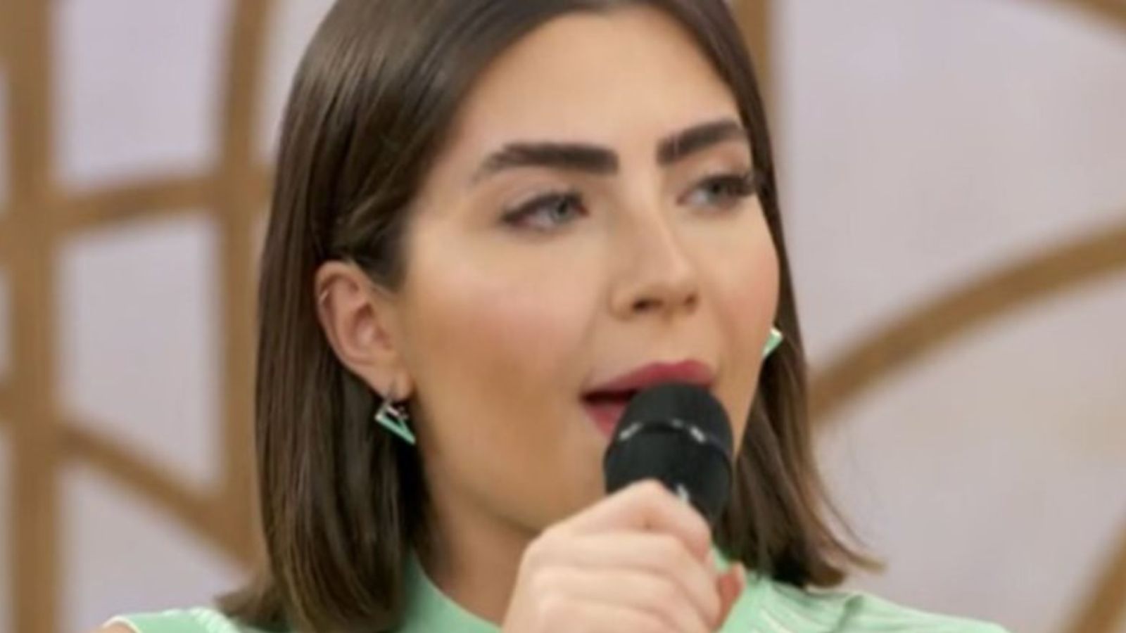 Jade Picon revela segredo para lidar com as críticas: “É um processo”