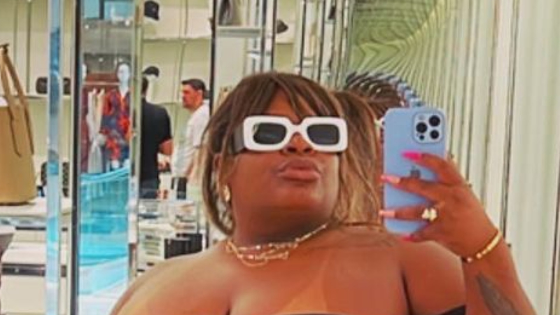 De visual novo, Jojo Todynho mostra look fitness diferentão: ”Fashionista”