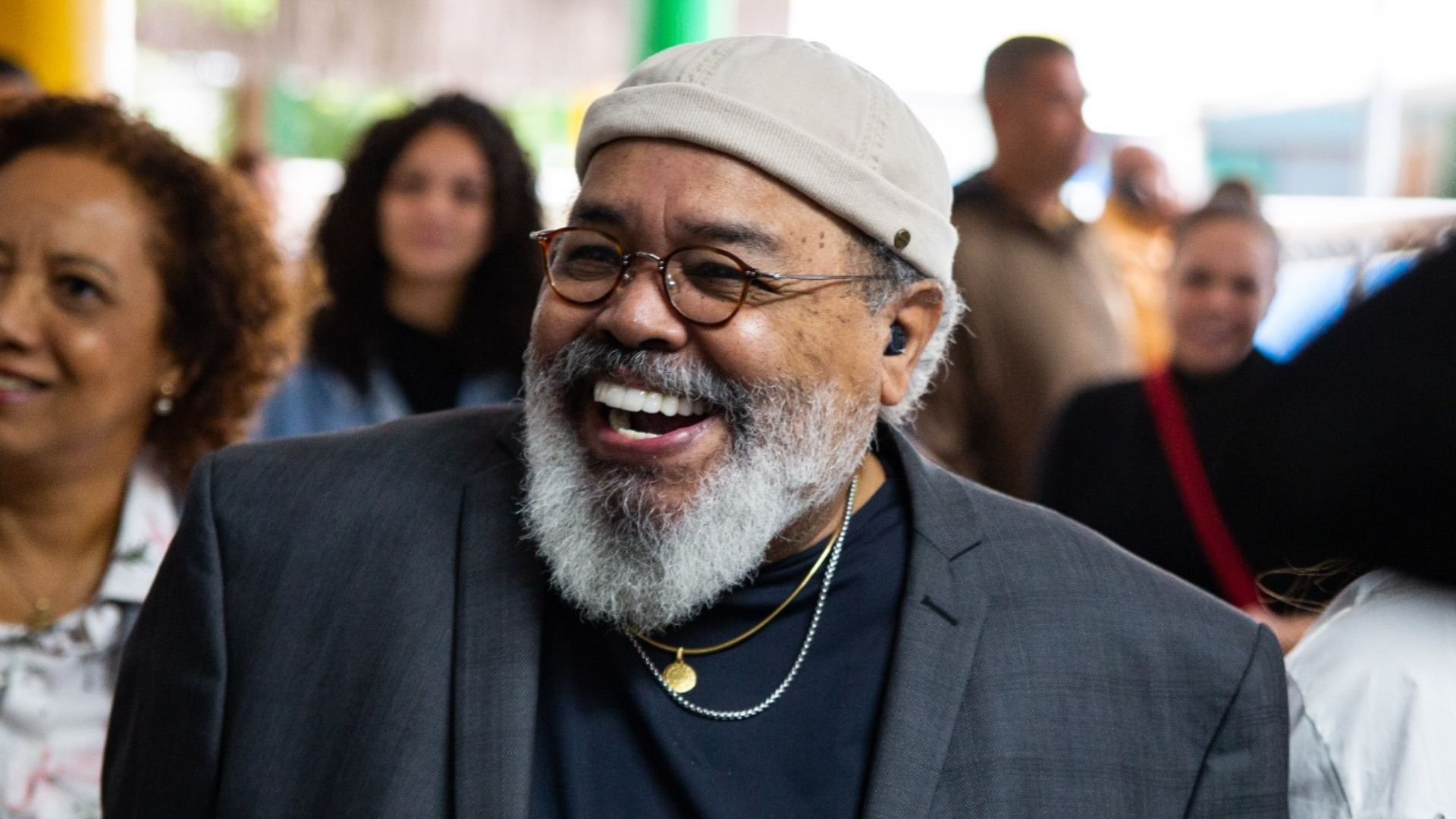 ‘Enquanto papai do céu me deixar aqui nunca vou parar’, afirma Jorge Aragão
