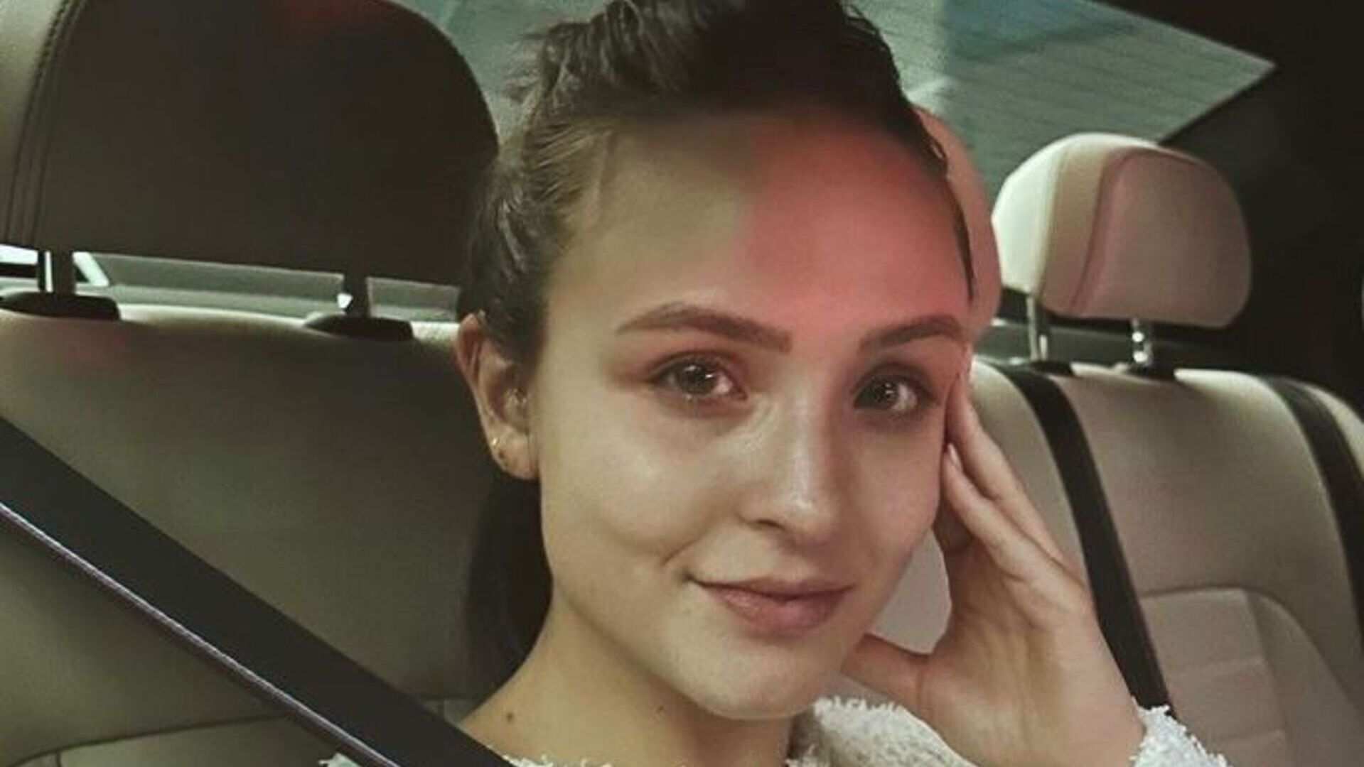 Larissa Manoela comenta sobre novo papel em filme: “Frio na barriga”