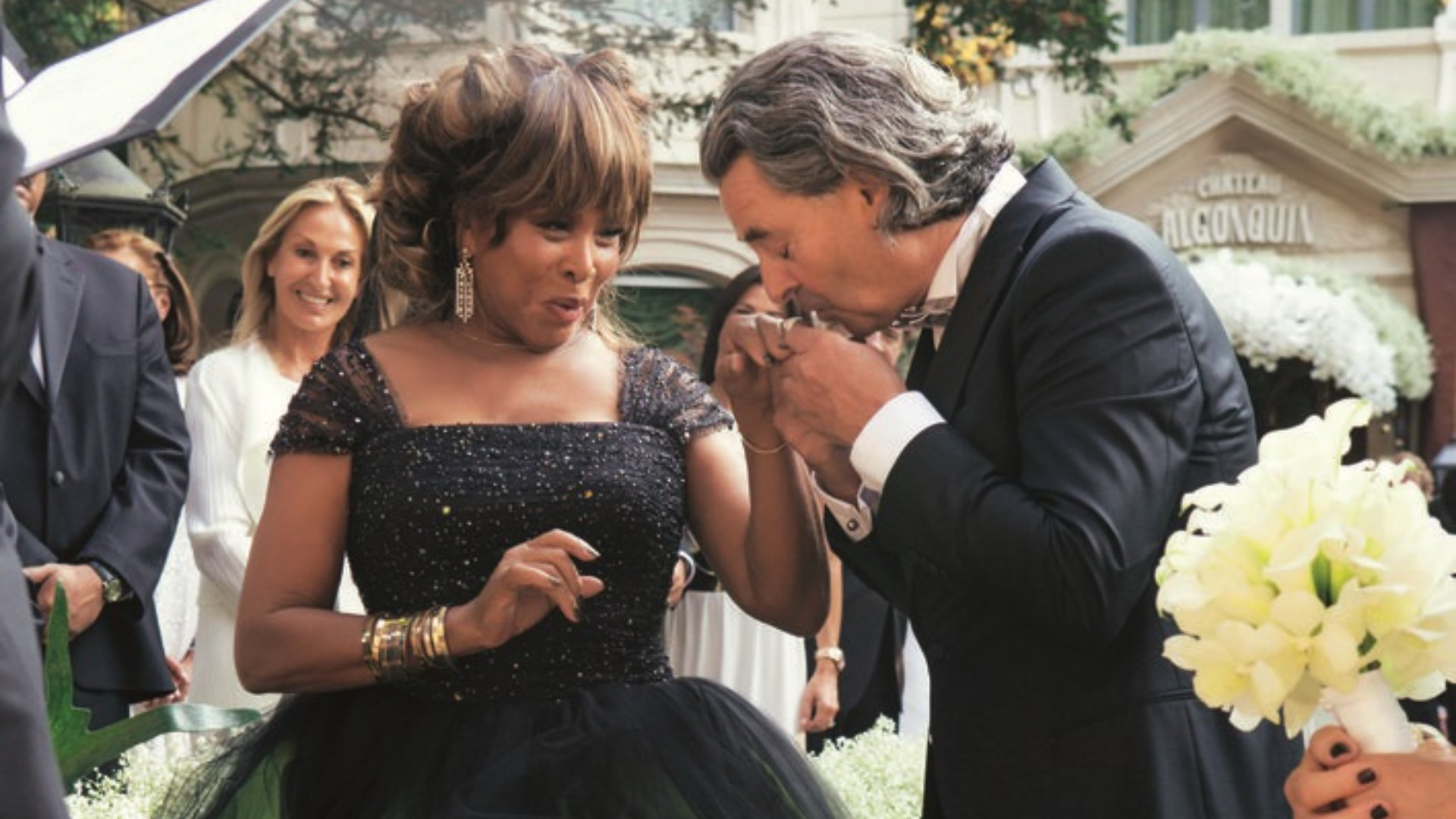 Quem é o viúvo de Tina Turner? Empresário surpreendeu com gesto de amor