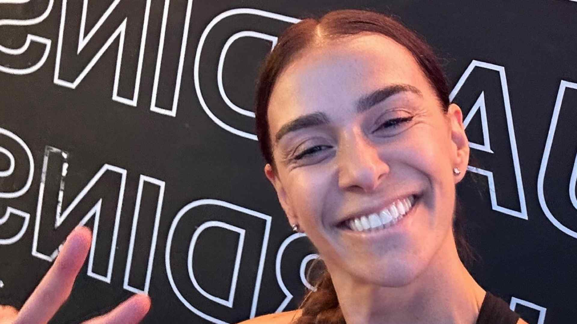 Aos 55 anos, Mônica Martelli surpreende ao praticar nova atividade física: “Primeira vez deliciosa”