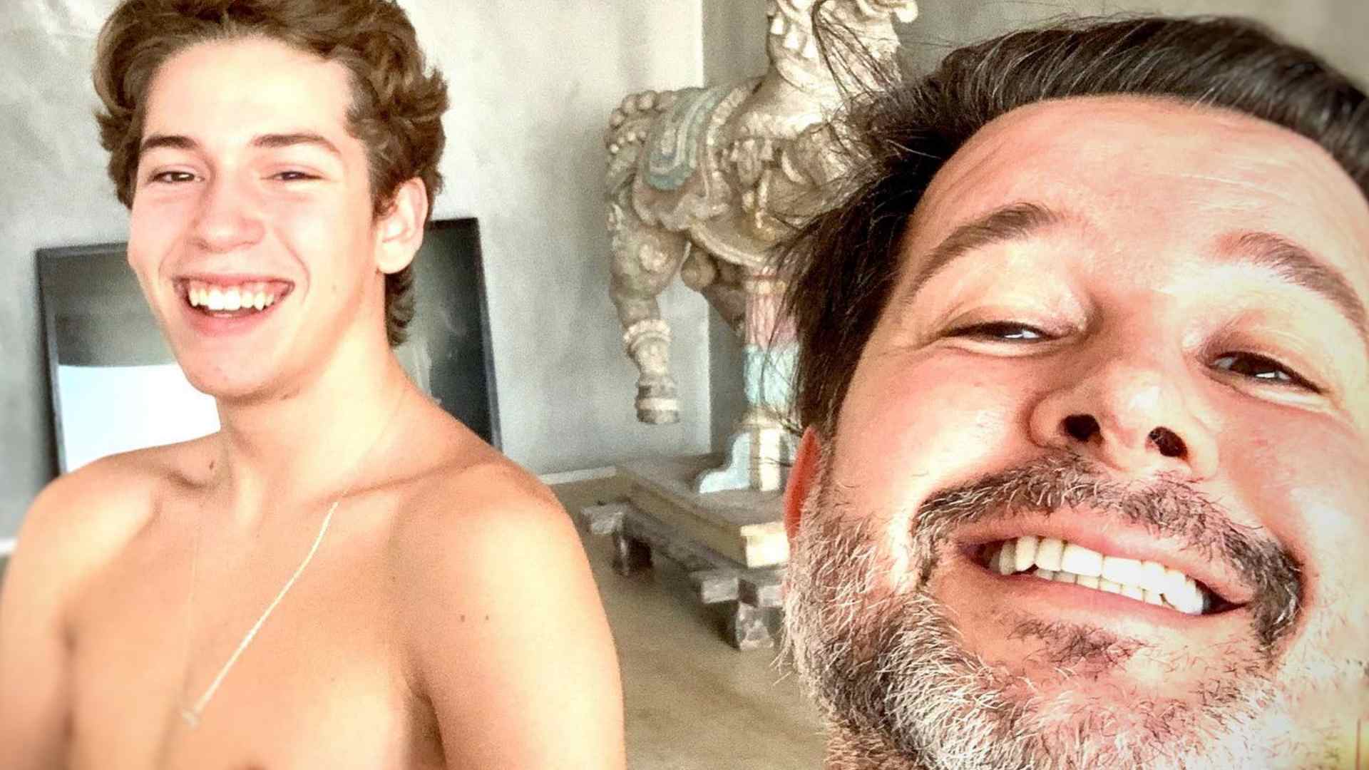 Com clique antigo, Murilo Benício comemora aniversário de 18 anos do filho: “Te amo”