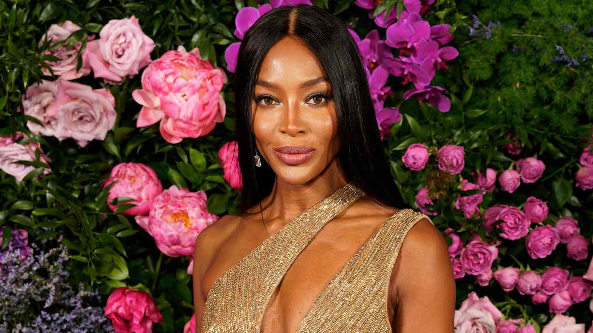 Naomi Campbell e Paris Hilton já brilharam nas passarelas do SPFW; relembre