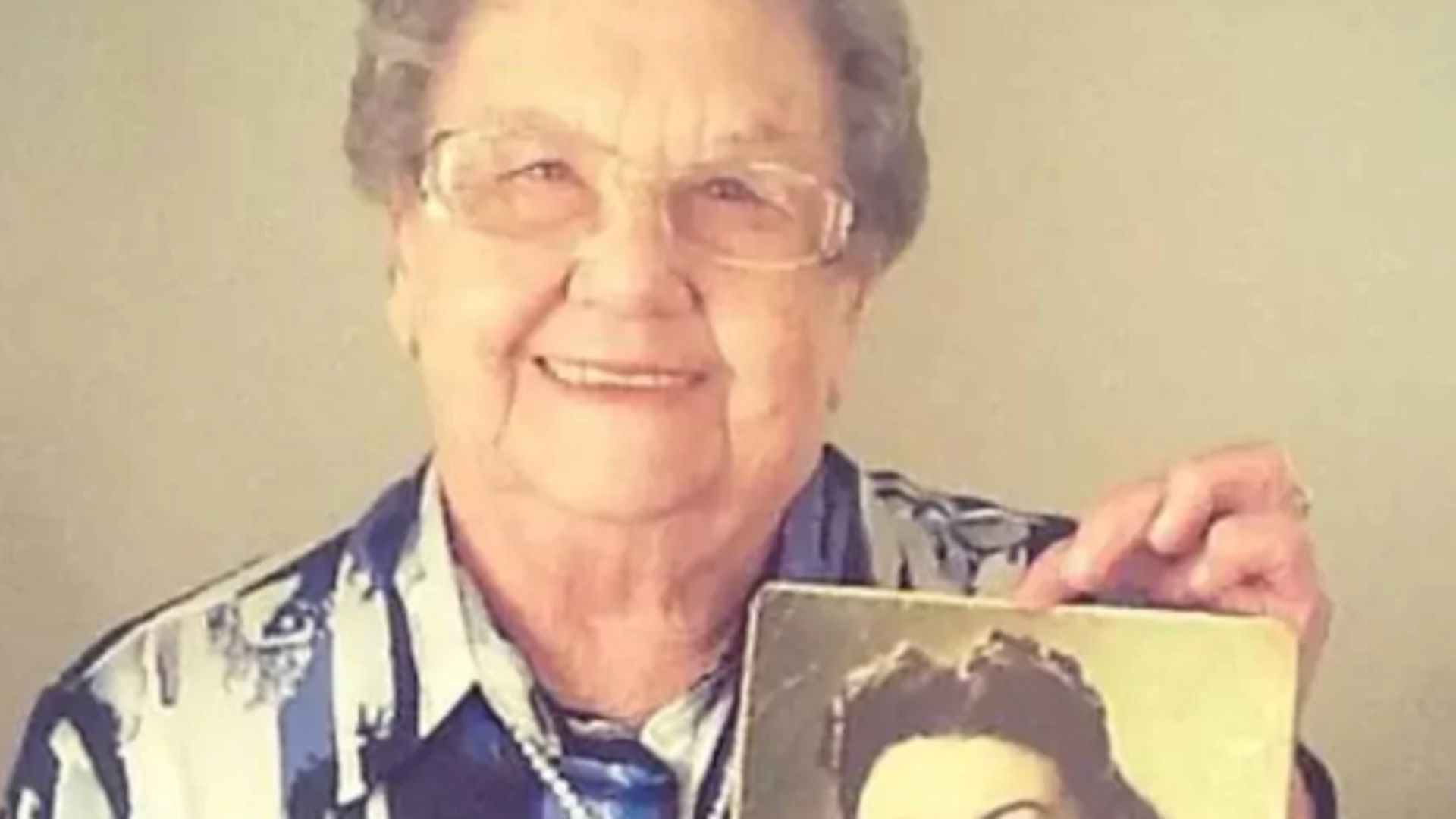 Como Palmirinha era quando jovem? Fotos do passado mostram até o casamento