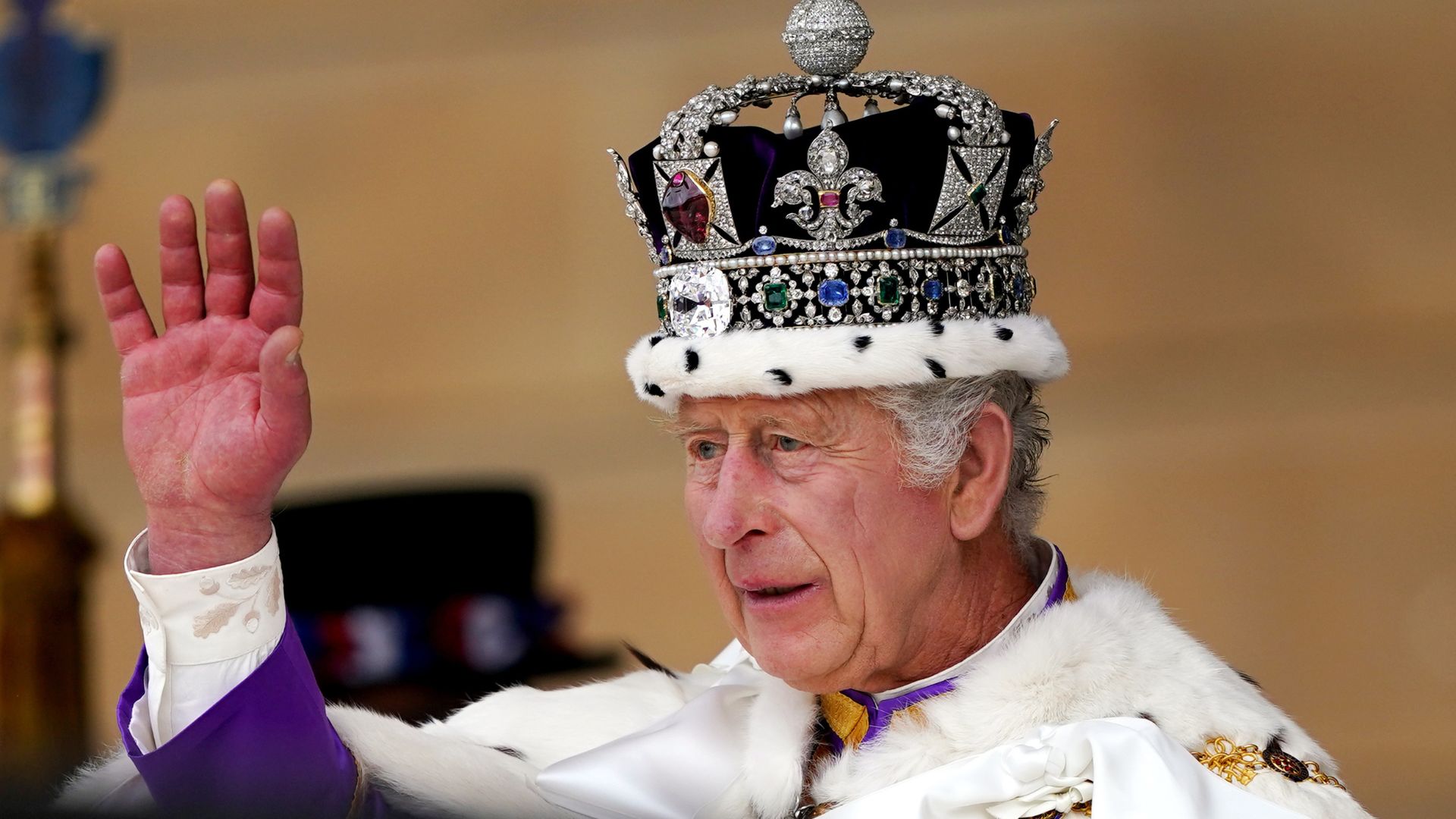 Aos 77 anos, qual é a fortuna do Rei Charles III? Monarca vive em imóvel avaliado em R$ 360 milhões