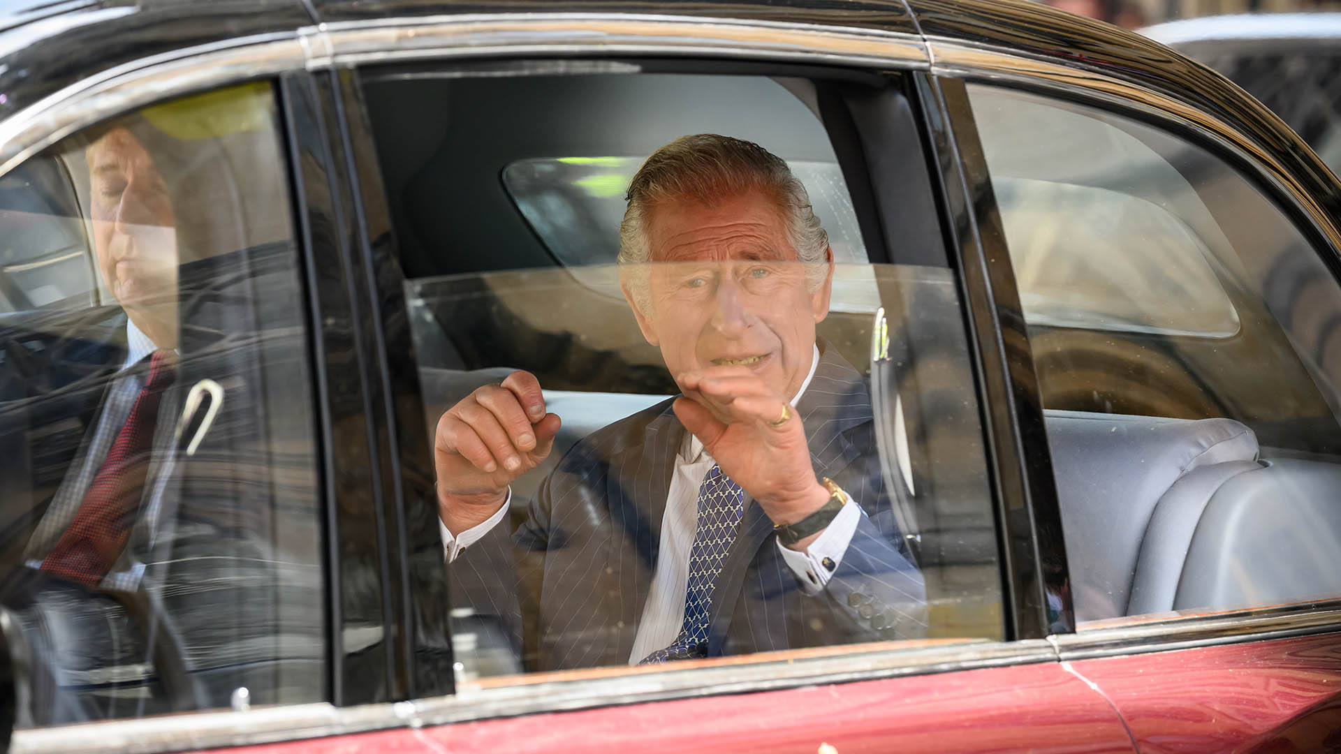 Rei Charles III reúne sua família no ensaio para a coroação na Abadia de Westminster