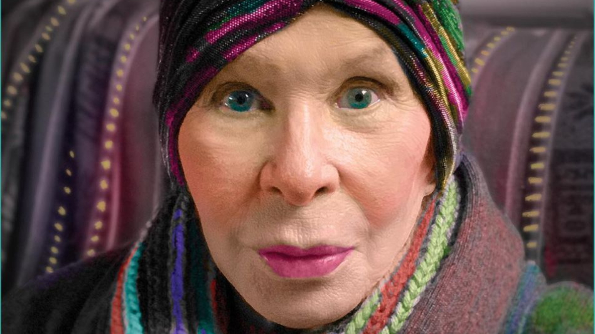 Irmã de Rita Lee impressiona ao surgir no velório da artista; veja