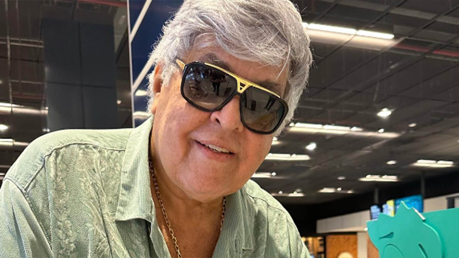 Sidney Magal é internado em São José dos Campos após passar mal em show