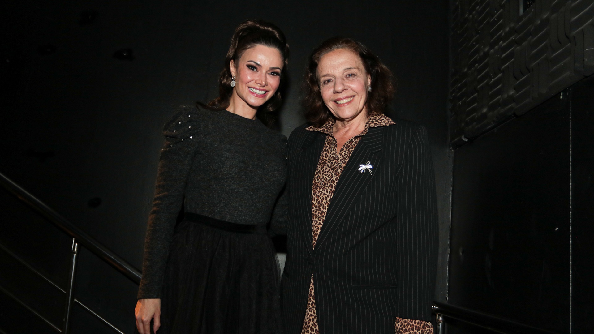 Rosi Campos e Simone Zucato celebram longevidade de Dionne Warwick: “Incrível”