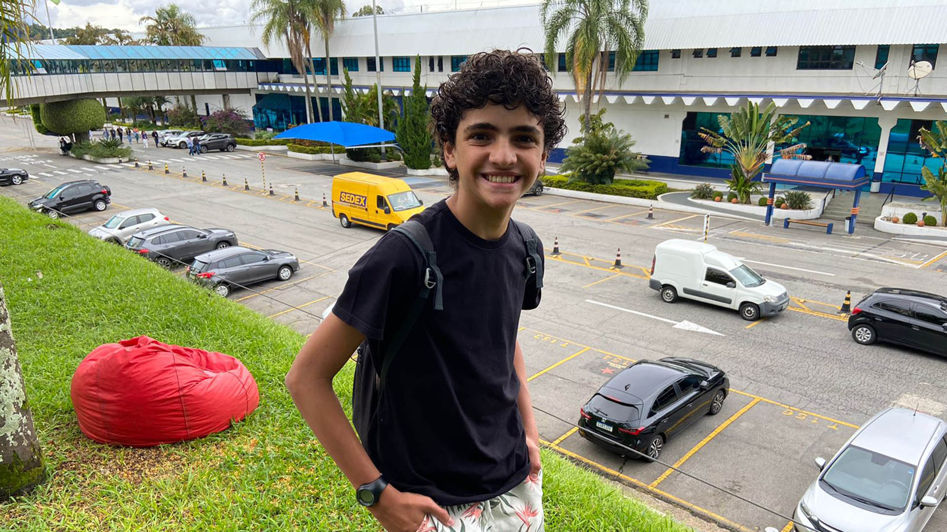 Vinicius Pieri comemora seu personagem na novela A Infância de Romeu e Julieta