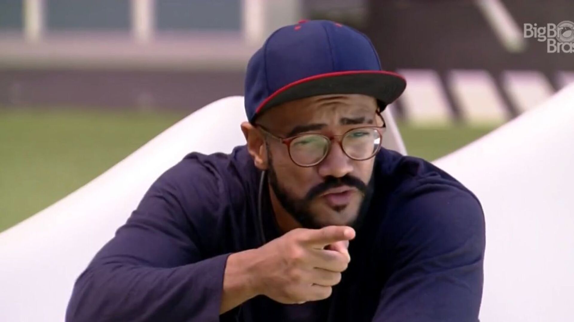 BBB 23: Ricardo comenta para “Cara de Sapato” sobre briga com Fred: “Me feriu”