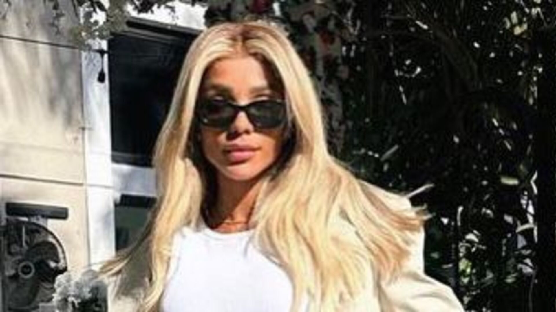 Brunna Gonçalves surge esbanjando estilo em Miami para férias com Ludmilla