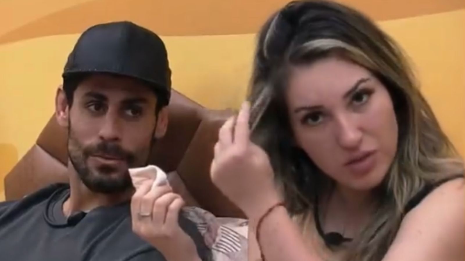 BBB 23: Cara de Sapato crítica higiene de Amanda e aconselha: “Lava todo dia”