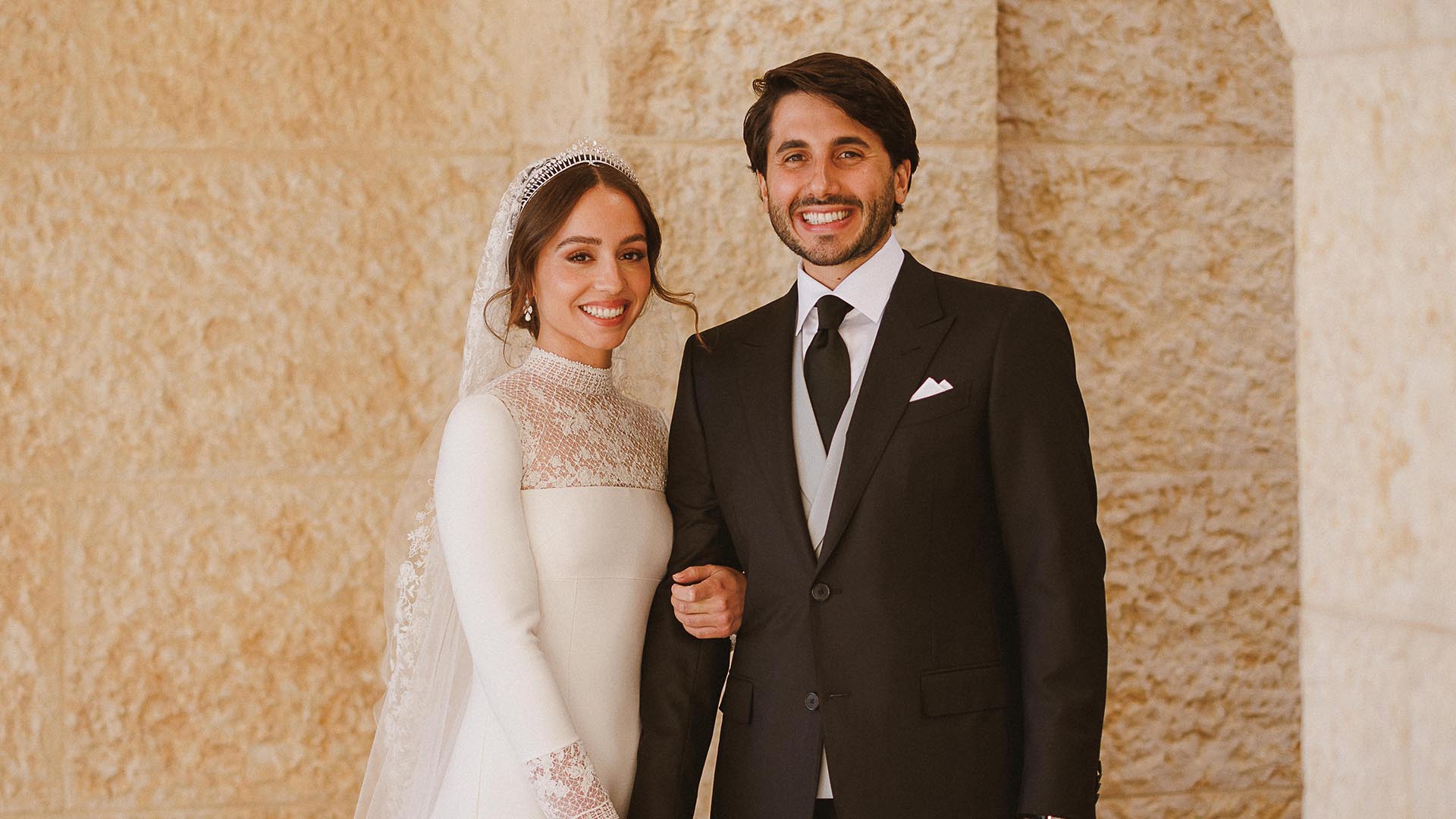 Princesa Iman, da Jordânia, se casa com Jameel Thermiotis em cerimônia luxuosa