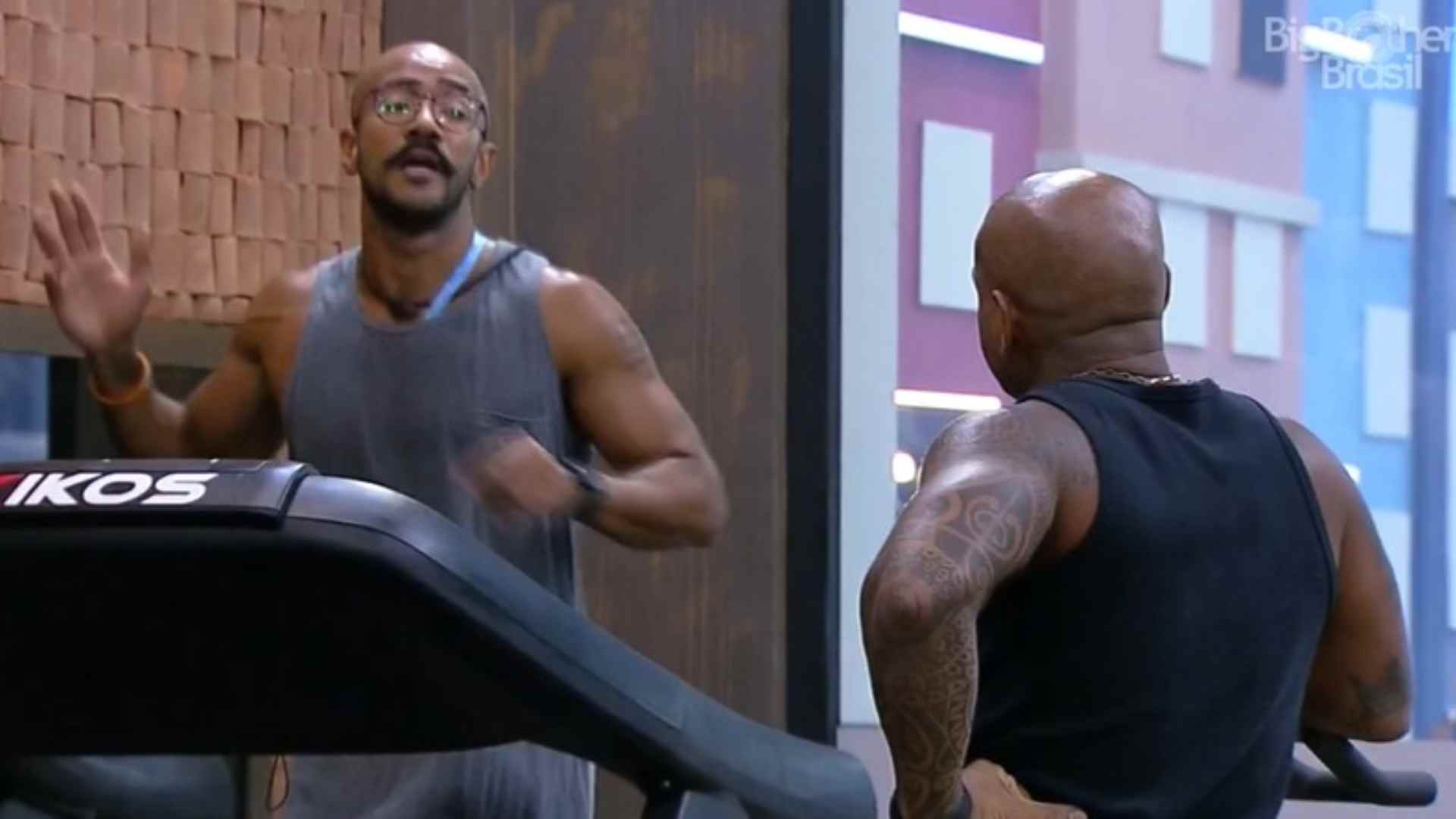 BBB 23: Após briga, Cezar Black pede desculpas para Ricardo: “Nós dois erramos”