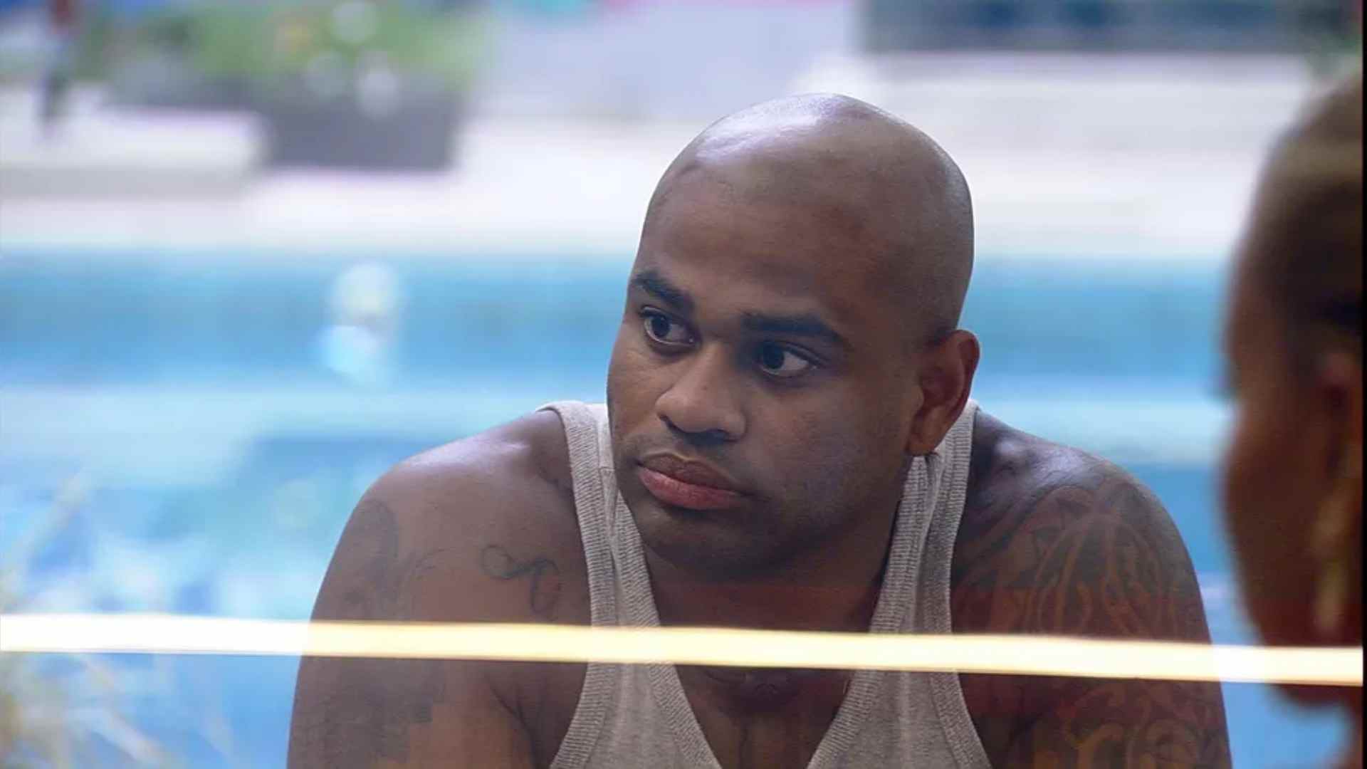 BBB 23: Cezar Black detona Ricardo em conversa com rivais: “Tá se achando o supremo”