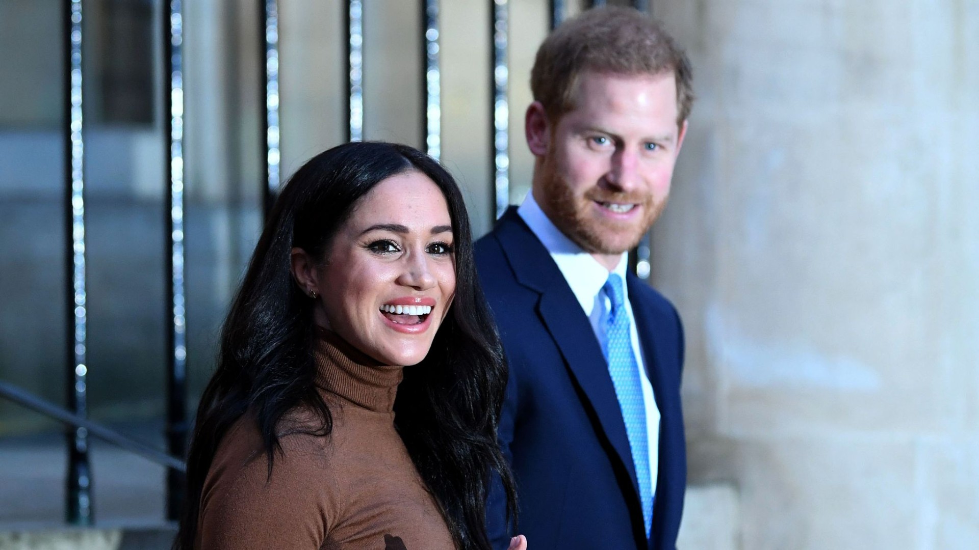 Harry e Meghan Markle gastam quantias absurdas de dinheiro para manter padrão de vida nos EUA