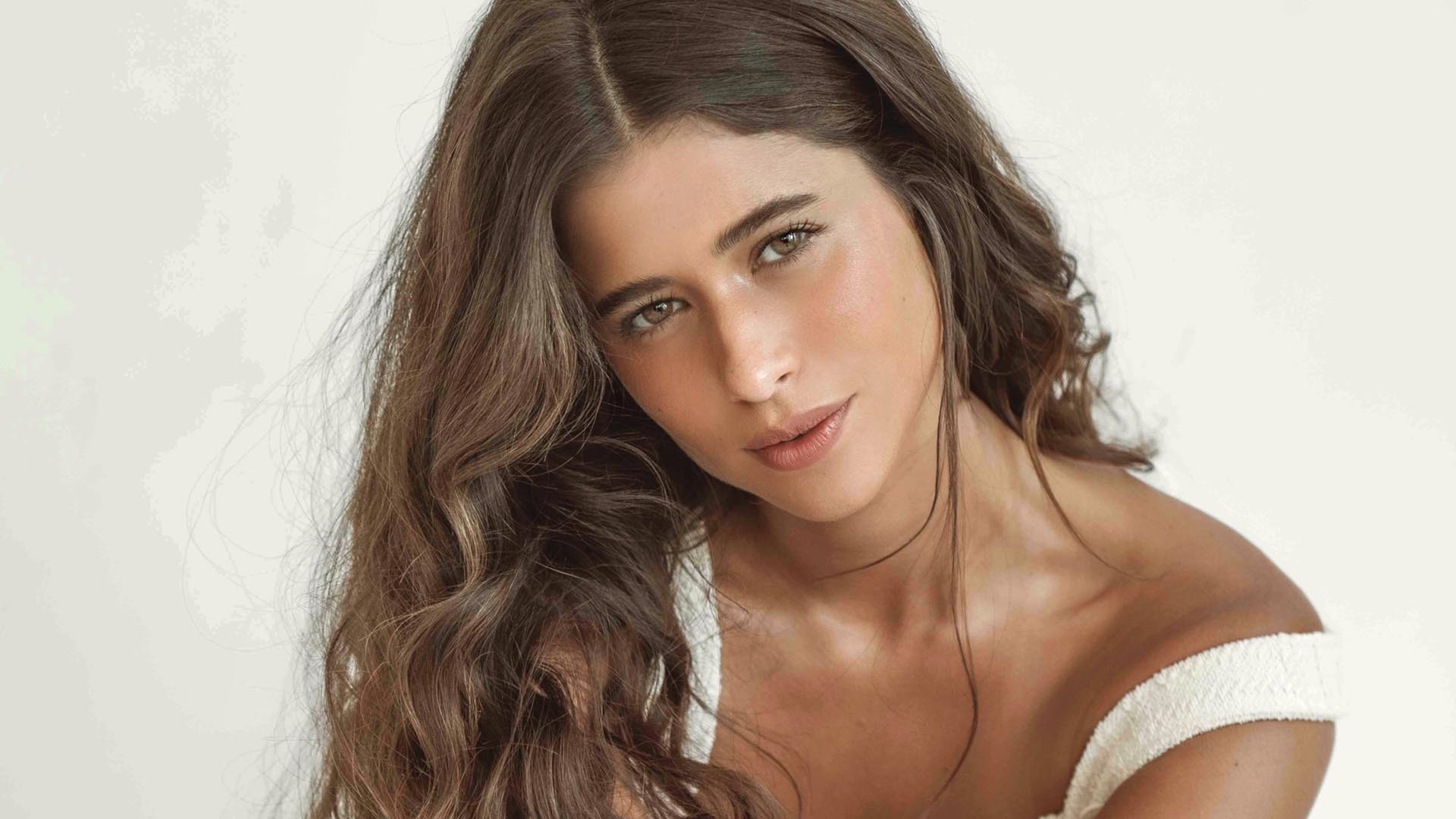 Isadora Cruz exalta a representatividade na TV: ‘Falta oportunidade’
