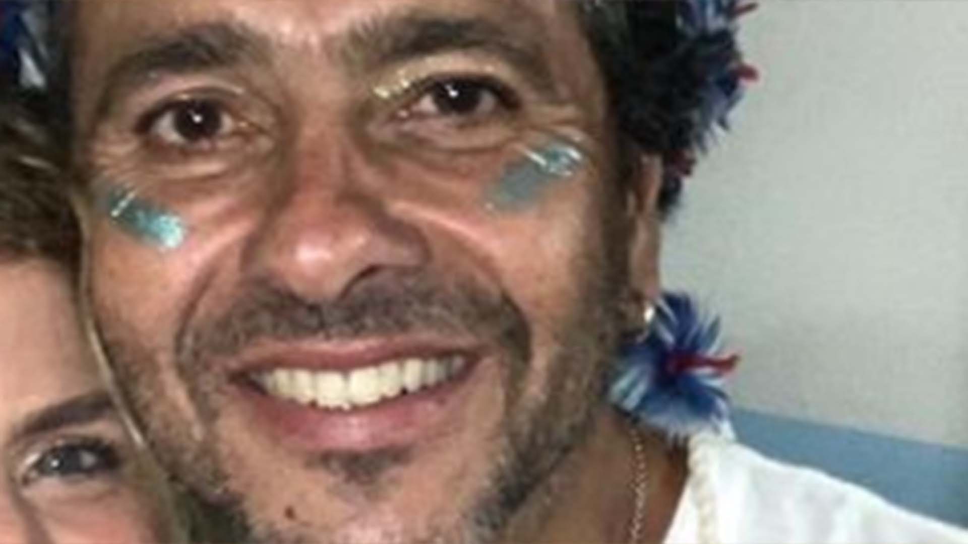Marcos Palmeira exibe foto inédita com a esposa e diz: ‘Meus olhos mais azuis’
