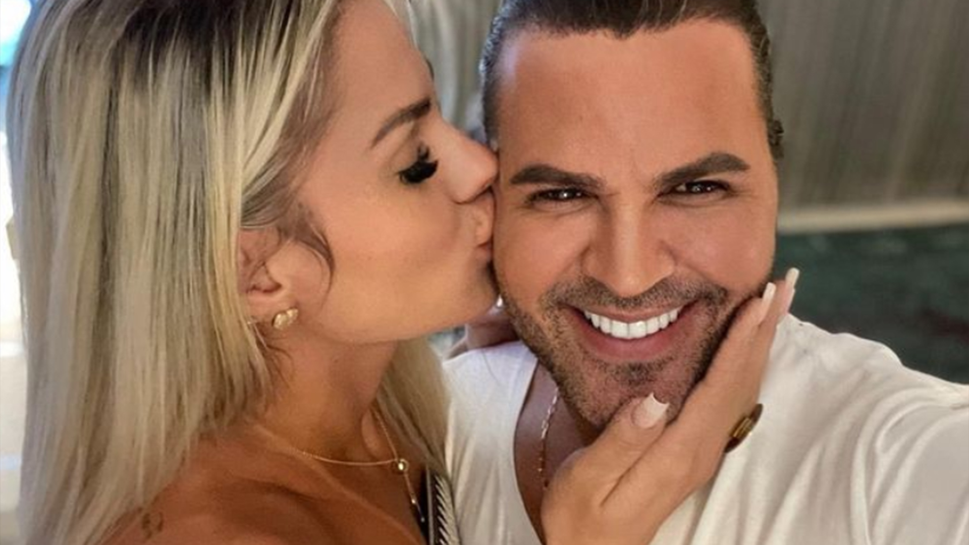 Eduardo Costa revela que vai se casar nesta semana