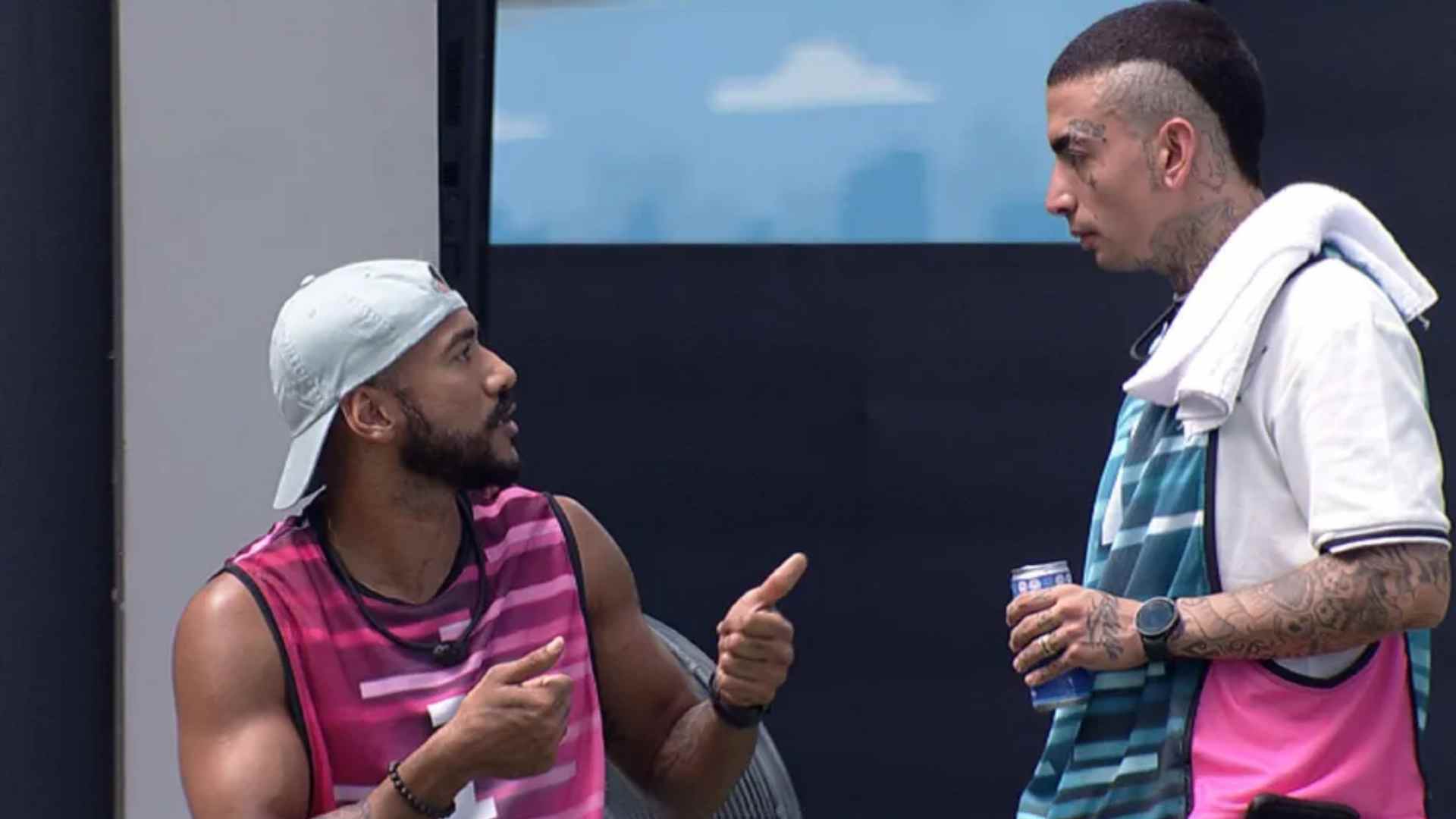 BBB 23: MC Guimê reclama após Ricardo se aproximar de rivais e brother justifica atitude