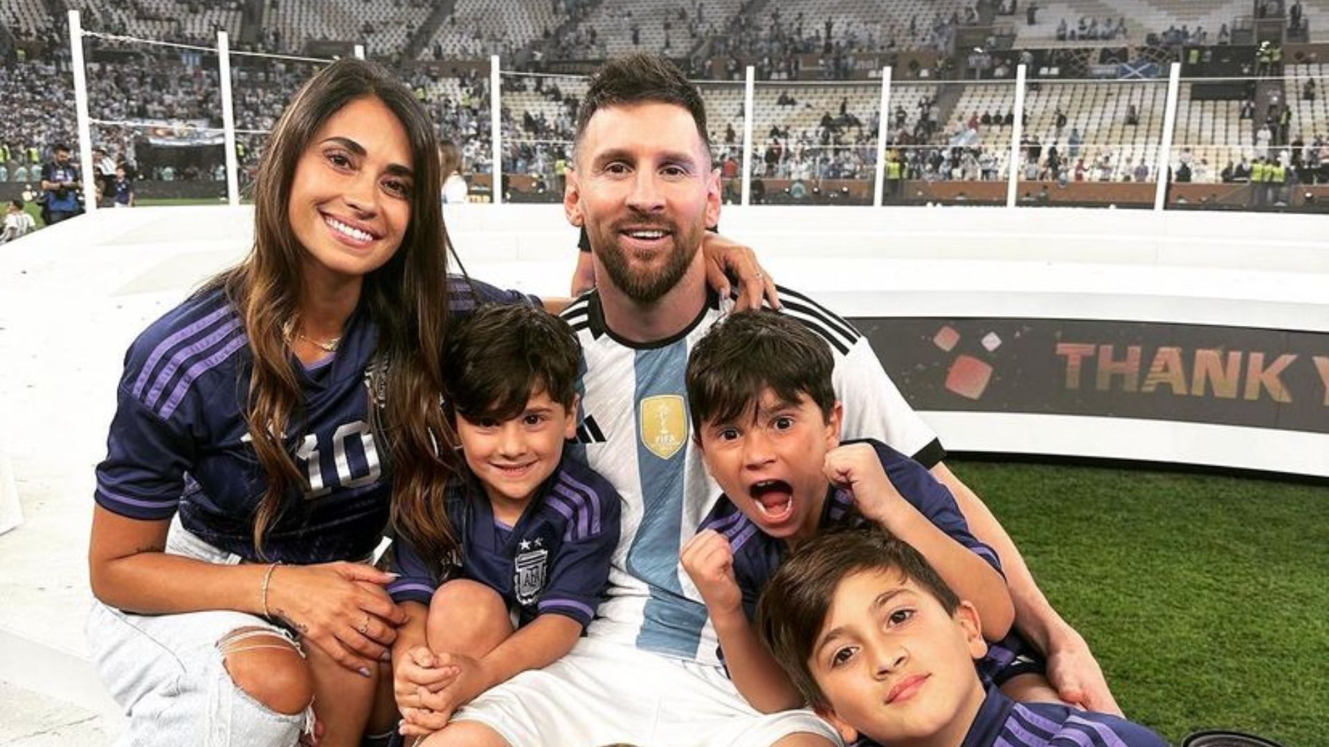 Messi é ameaçado após comércio da família ser alvo de 14 tiros: “Estamos esperando por você!”