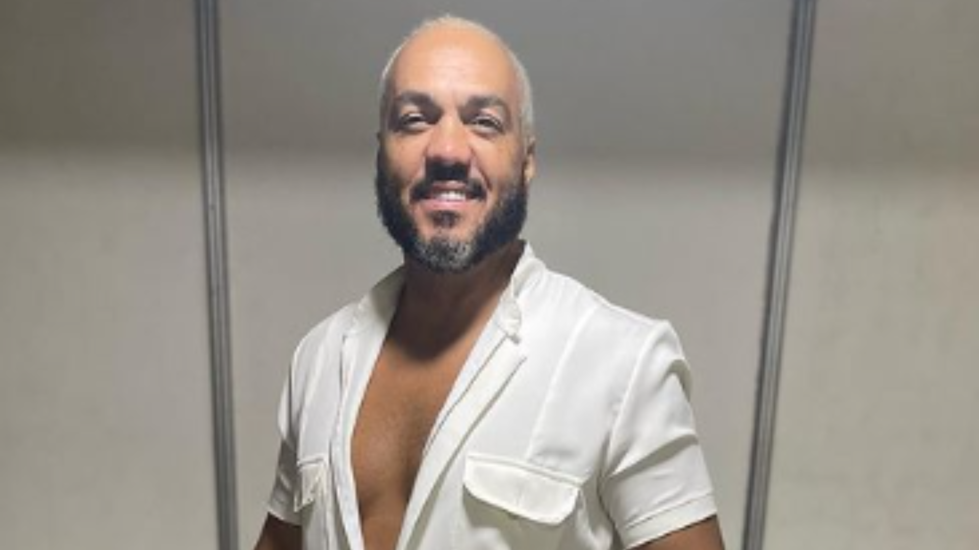 Belo, da Dança dos Famosos, integrou banda nos anos 1990; relembre