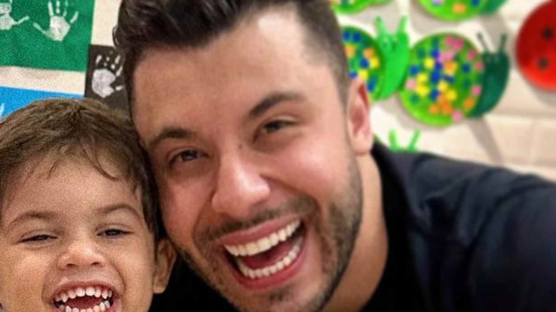 Murilo Huff surge sorridente ao lado do filho, Léo: “Coisa mais linda”