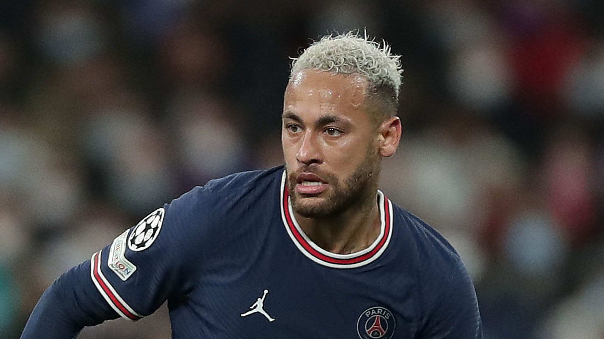 Neymar Jr rompe o silêncio após anunciar que passará por cirurgia no Catar