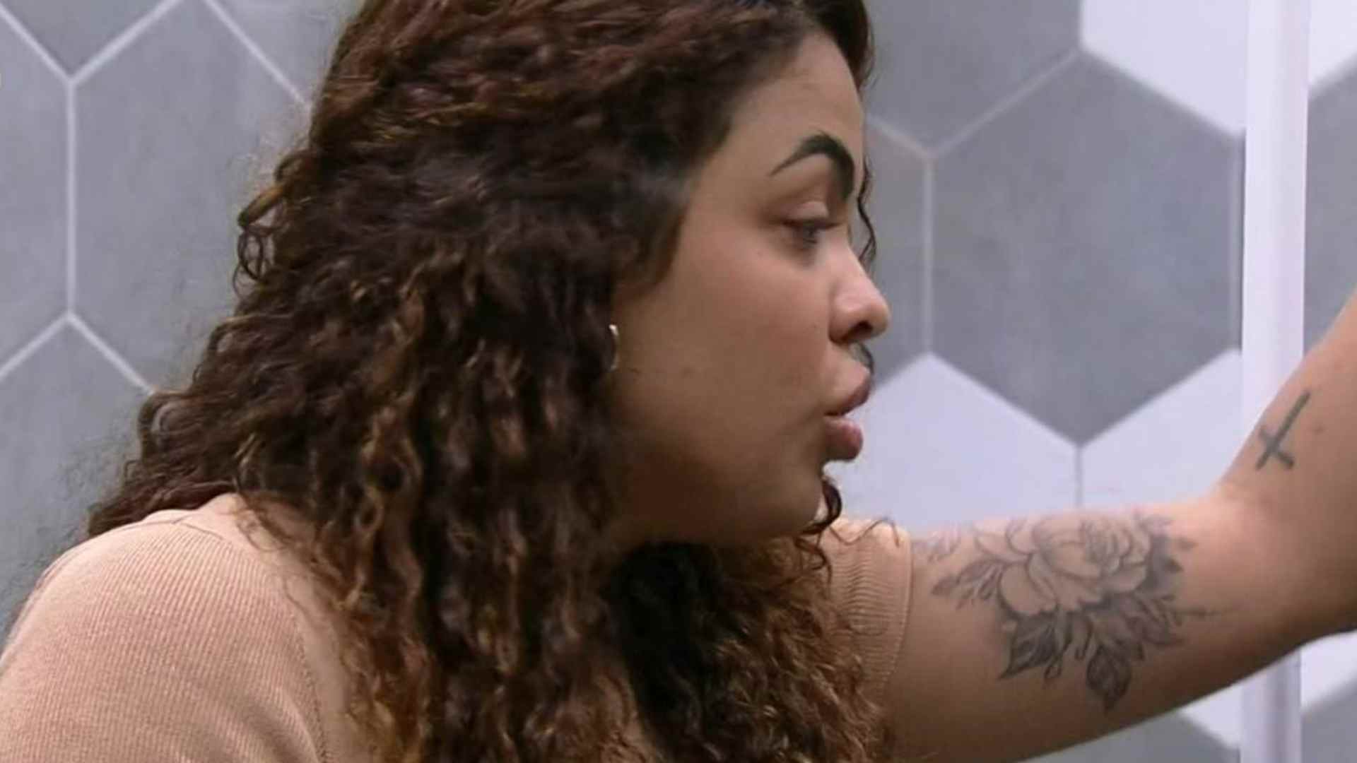 BBB 23: Paula recorda jantar com Gustavo e revela que brother falou mal de Key Alves