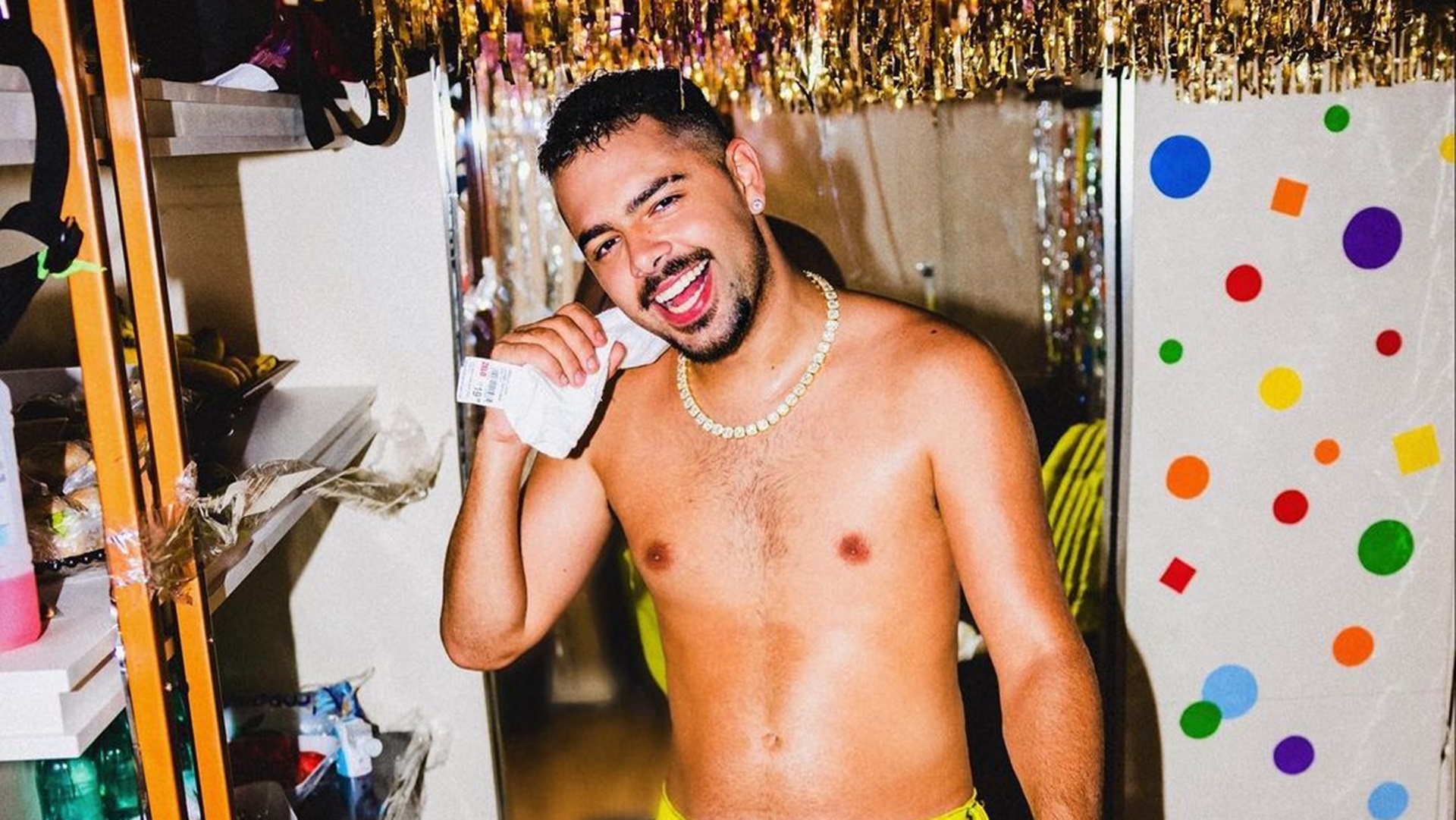 Exclusivo: Veja primeiras imagens de Pedro Sampaio com suposto namorado