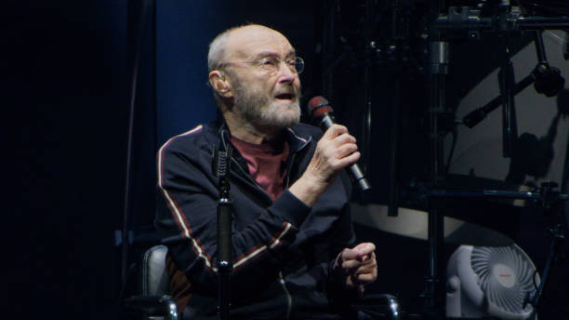 Phil Collins apresenta piora em estado de saúde, segundo baixista do Genesis
