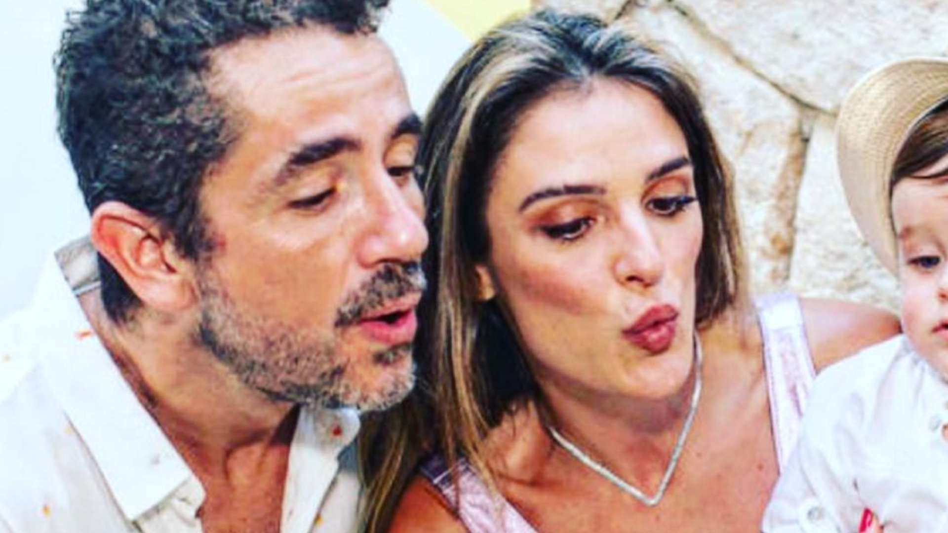 Caçula de Rafa Brites e Felipe Andreoli surge de pagodeiro em festinha de um ano