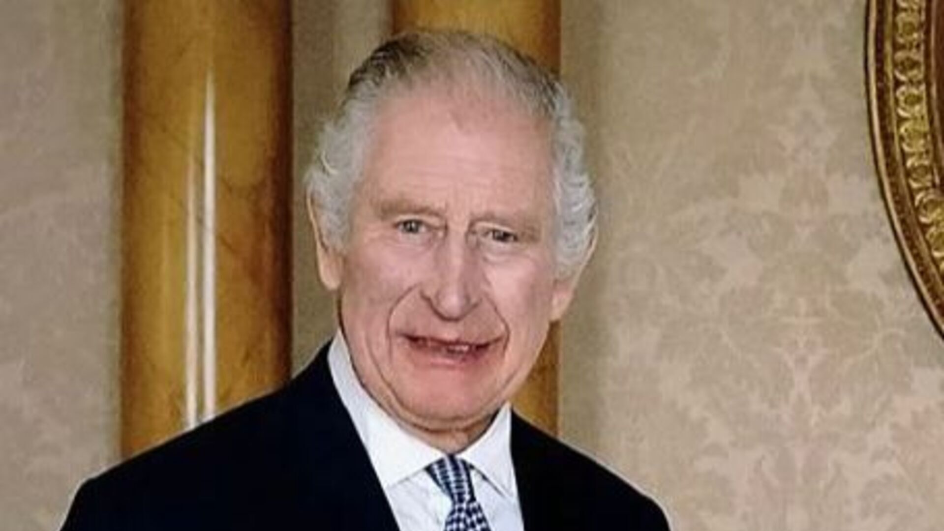 Rei Charles III anuncia novo título real que pertencia à sua mãe Rainha Elizabeth II