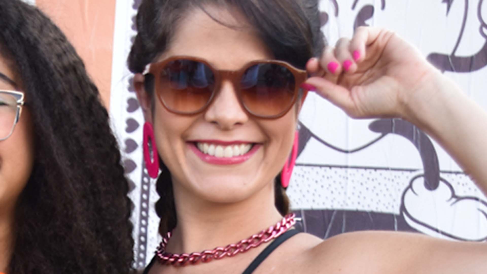Ela cresceu! Filha de Samara Felippo surge quase do tamanho da mãe em evento