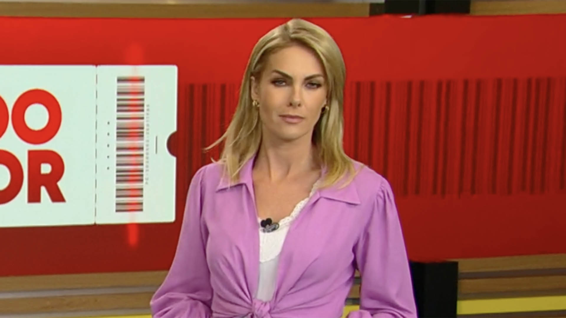 Ana Hickmann surge ao vivo na Record após desentendimento com o marido
