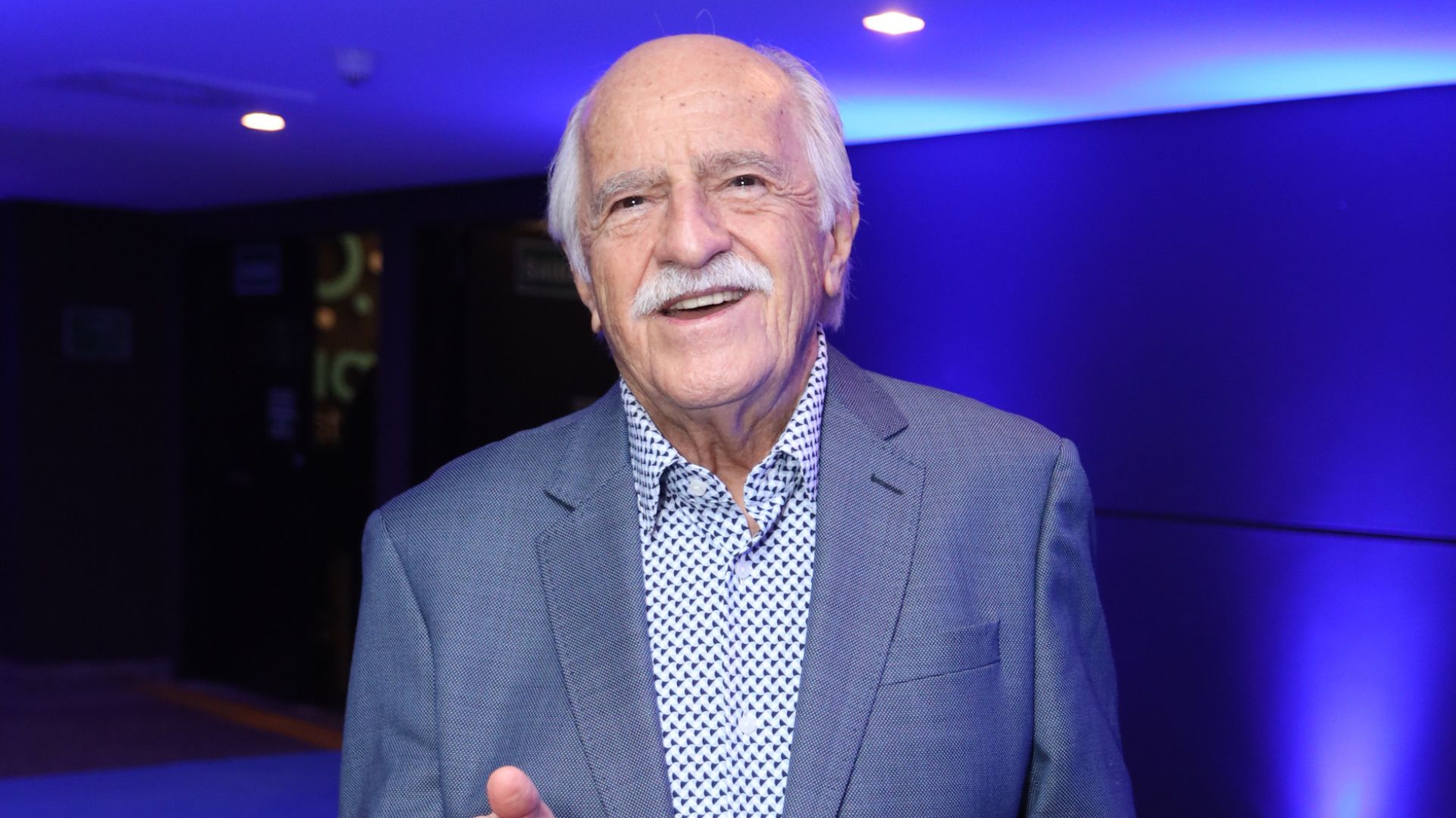 Ary Fontoura celebra amizade com Roberto Carlos: ‘Faz parte de muitas coisas’