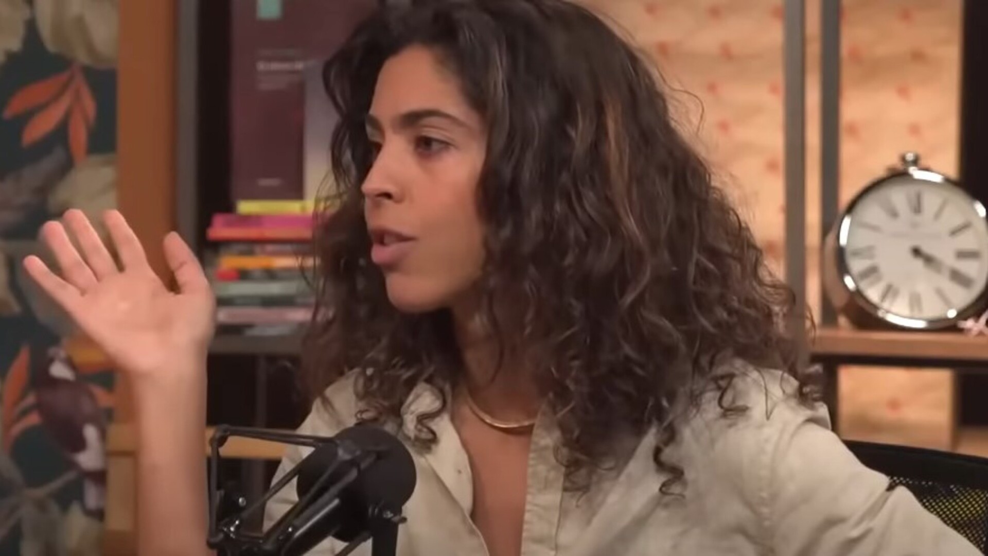 Bela Gil relembra casamento com empresário e se abre sobre separação: “Luto dentro do casamento”