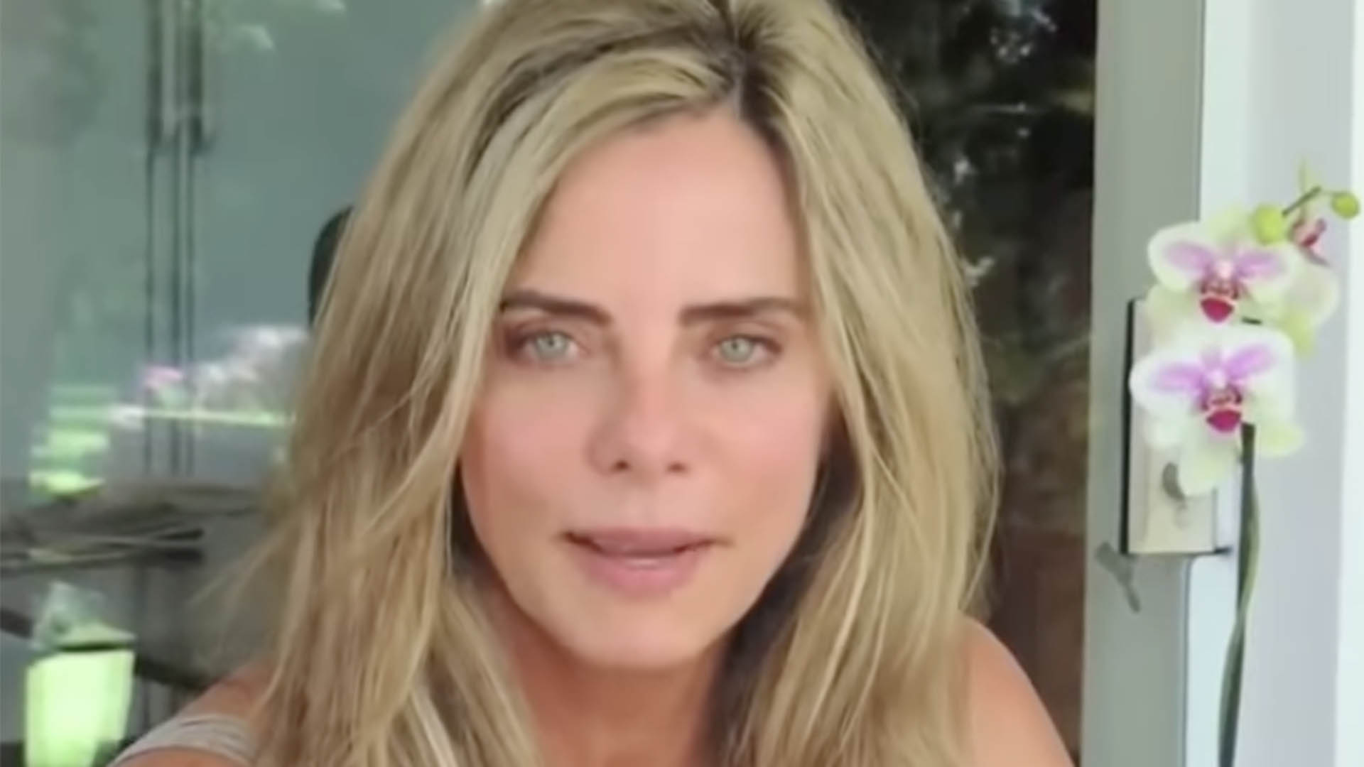 Mansão de Bruna Lombardi é invadida por homens e ela diz: ‘Tudo foi recuperado’