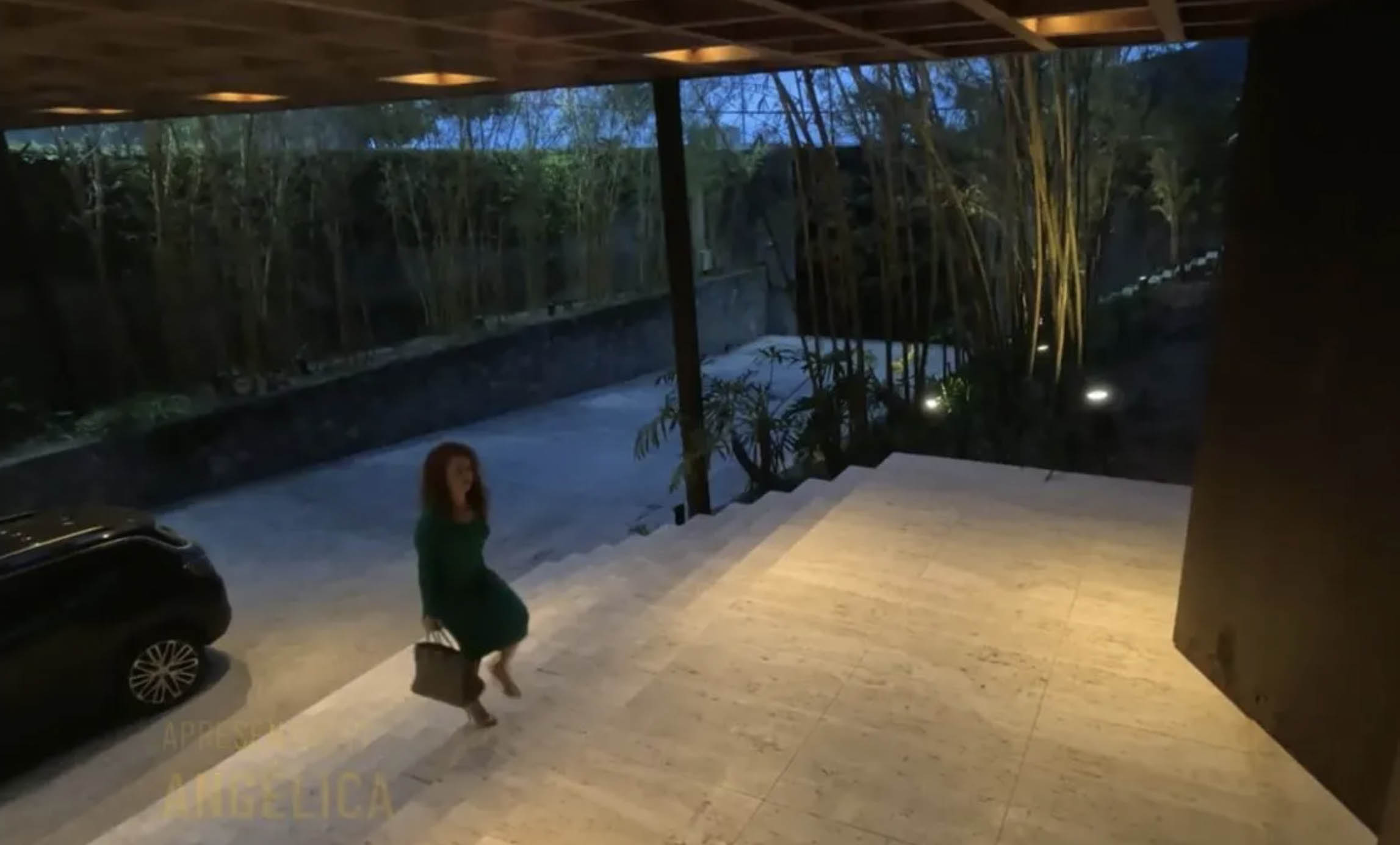 Casinha de boneca de Eva Huck chama a atenção na mansão de Angélica