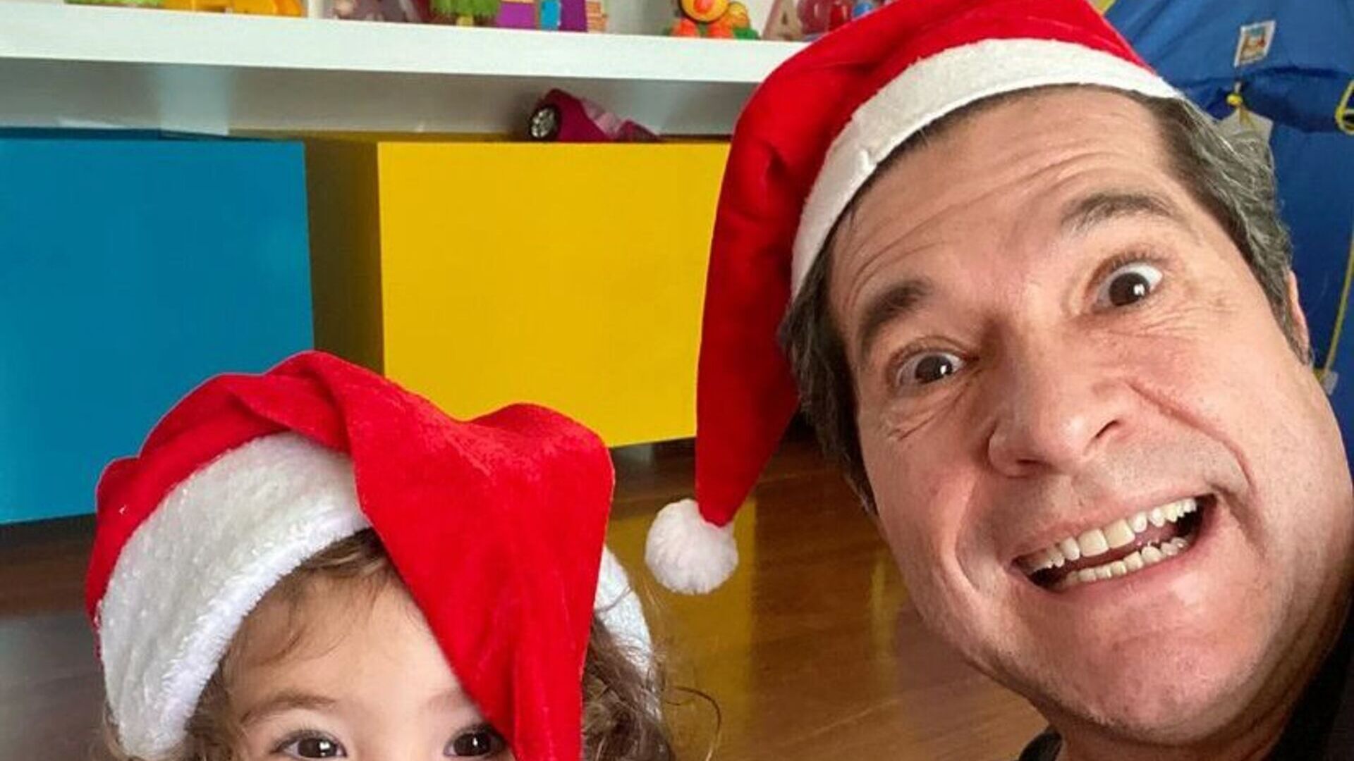Daniel enche redes sociais de fofura ao compartilhar foto com a filha